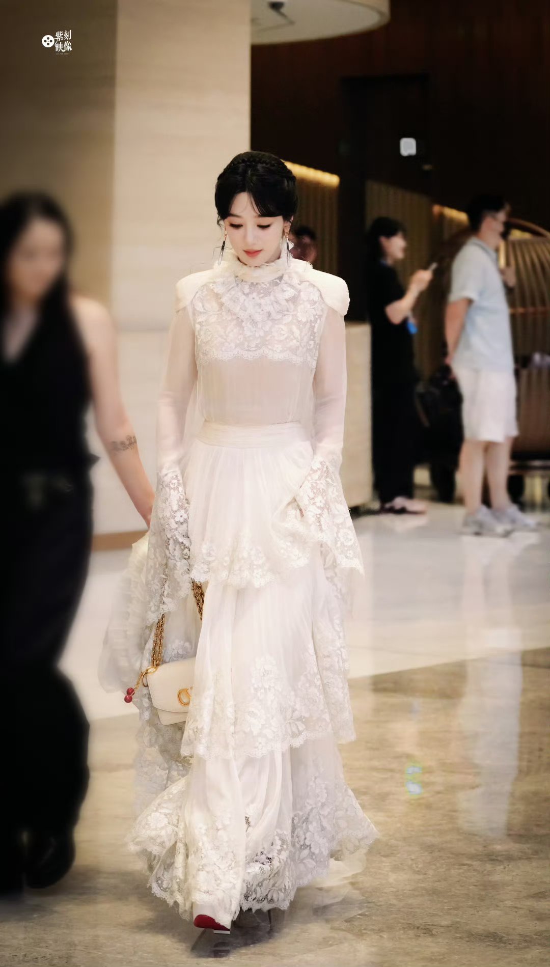 杨紫[超话][太阳]杨紫白玉兰感言 yz杨紫何惟芳 🍃 🕊 （15字以上评论