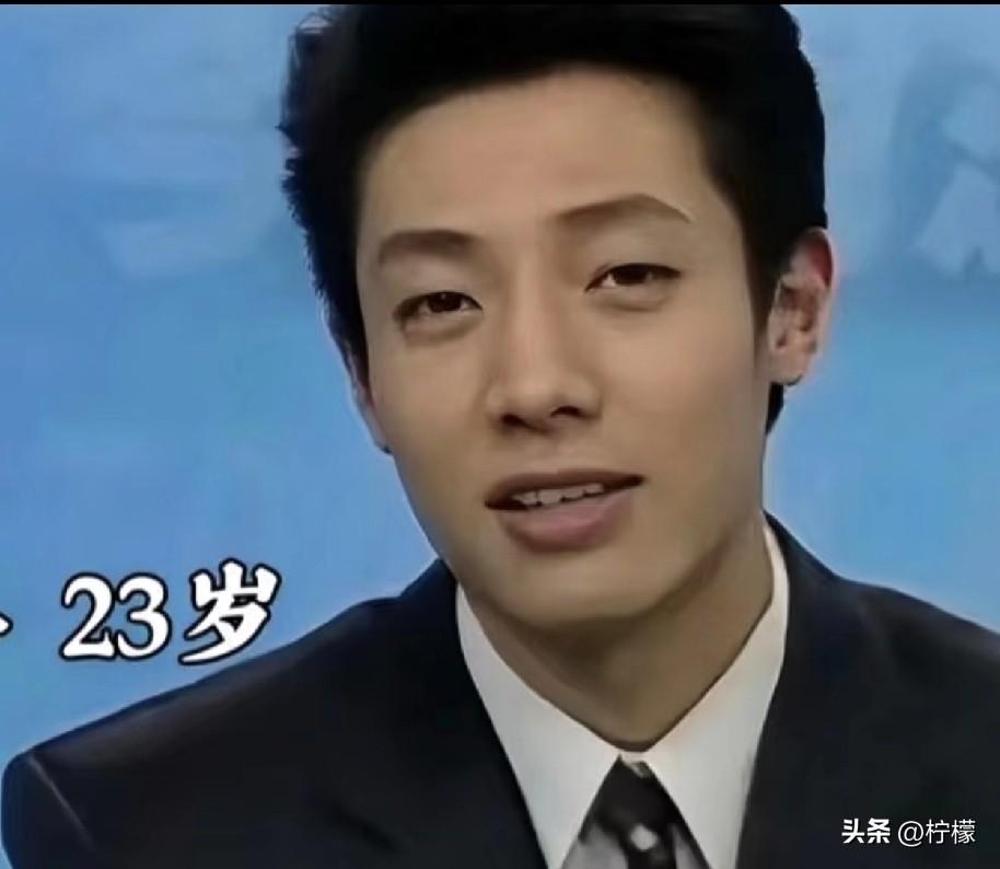 撒贝宁为何总能带来喜剧效果撒贝宁的喜剧效果，核心在于专业底色+即兴急智+真实反差