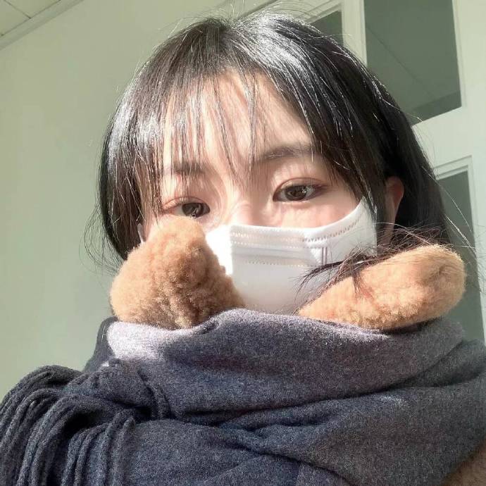 生气和失望是不一样的，生气只需要哄一哄，失望是你做什么都是多余。 