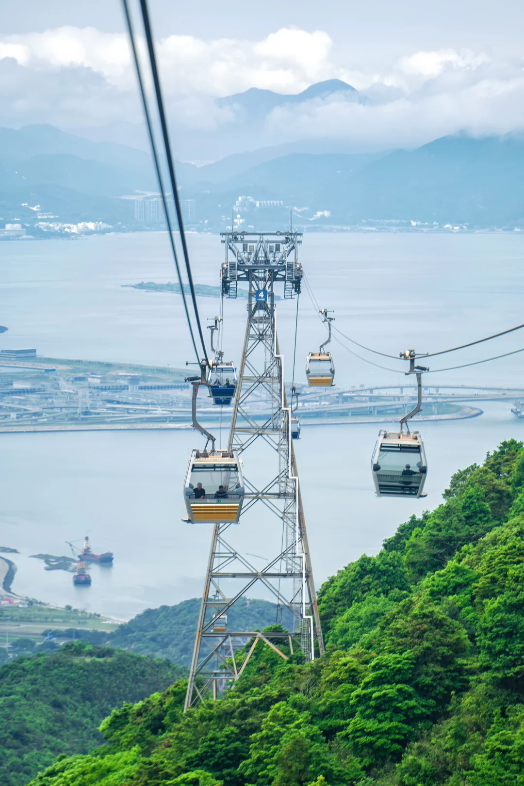 香港B面｜坐海上缆车🚡奔赴无人山海秘境🌊