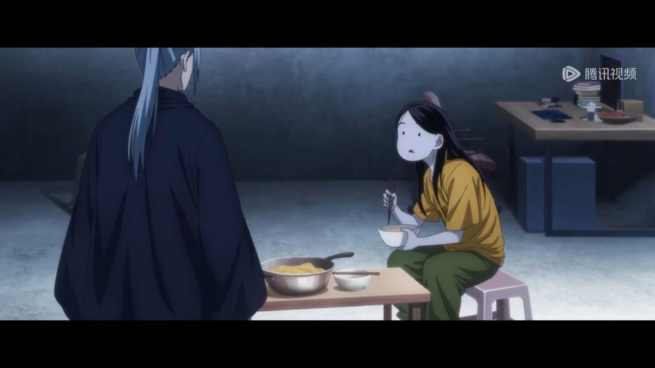 一人之下不是我寻思着你们两个还真能凑活呀，一碗普普通通的面条，宝儿姐是吃的“狼吞