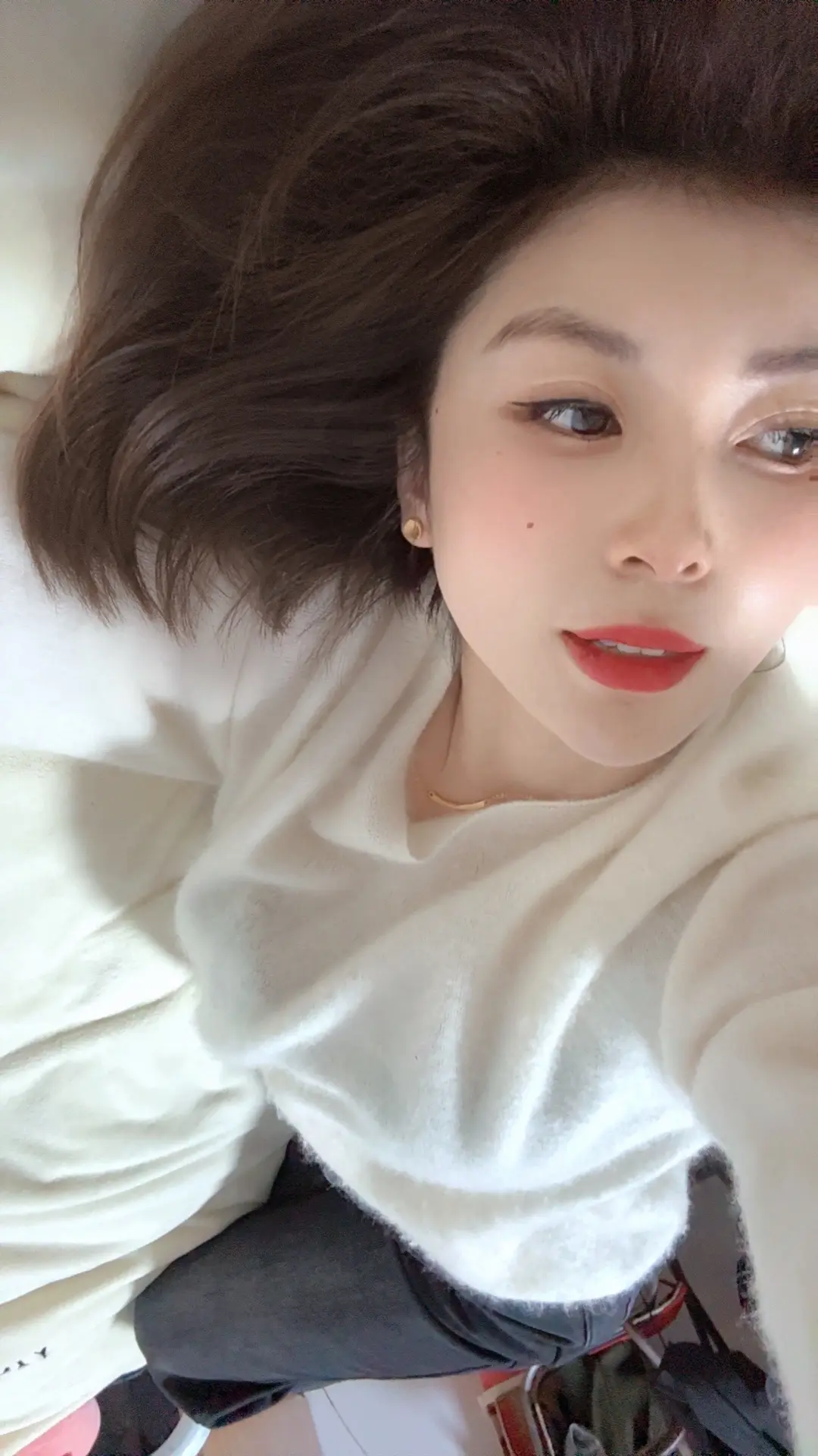 “妈的，10斤肉么不就是，老娘跟你磕！！”