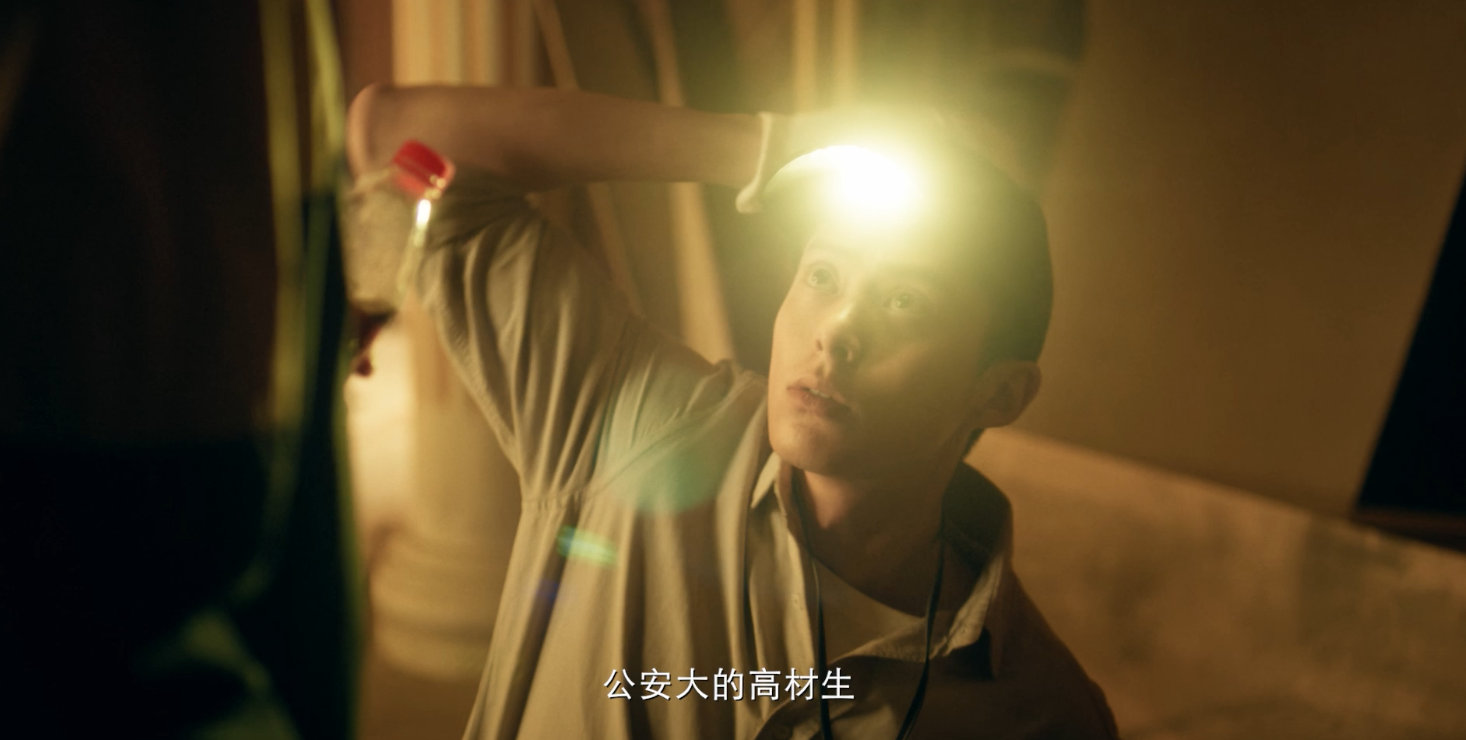 黑夜告白师徒关系版预告 不得了！18年前的电梯失踪案重启，案情复杂得像团乱麻！潘