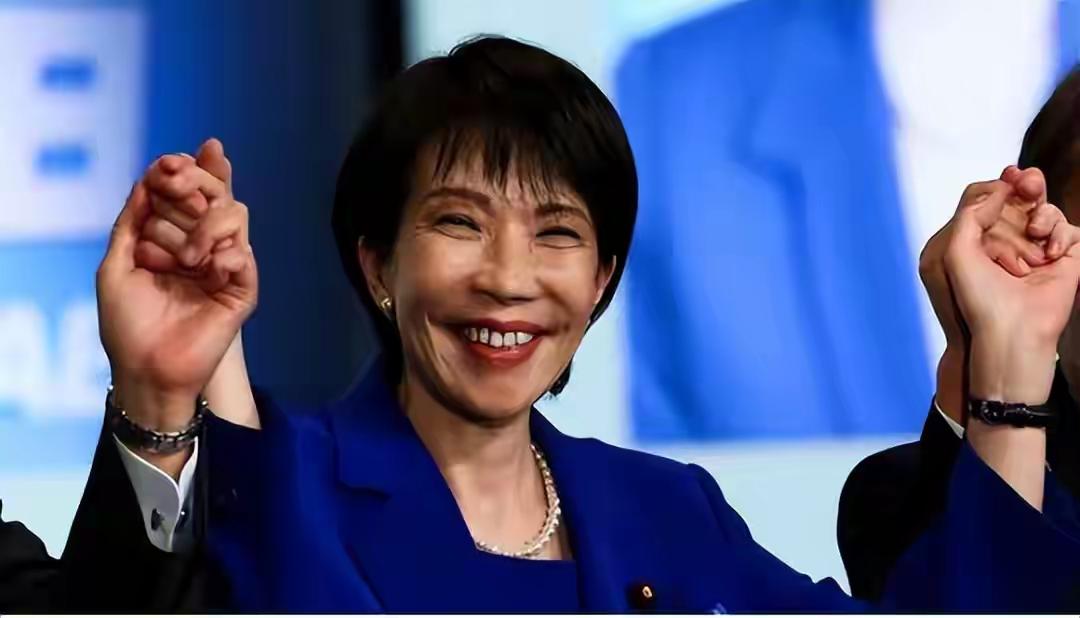 创历史性丑闻！文春炮精准绝杀，高市早苗或成日本首位入狱首相
 
创历史性丑闻！文