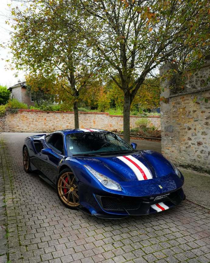 Ferrari 488 Pista 💙开一次就懂什么叫“合法赛车”，声浪+换挡