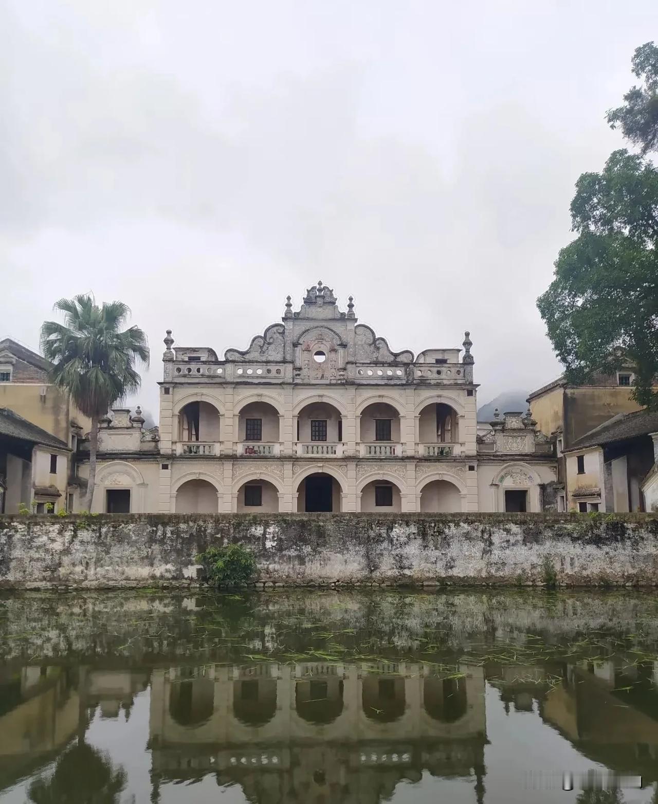 广西三大庄园--刘炳宇庄园、黄肇熙庄园、郭松年庄园古韵犹存，岁月静好，历史建筑倒
