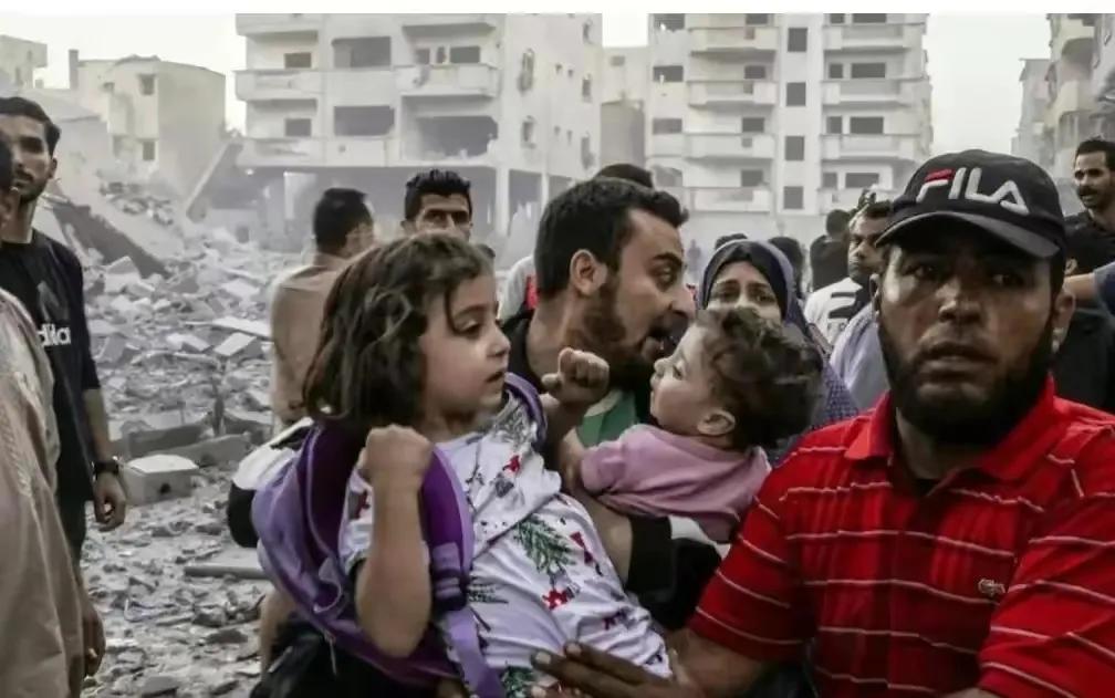有其父必有其子！以军空袭加沙马加齐难民营，造成至少70人死亡，包括刚刚出生2周的