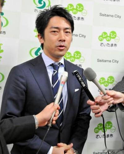 日本防卫大臣小泉进次郎宣称：日本应“毫无禁忌”地讨论与核武器相关政策
 
　　7