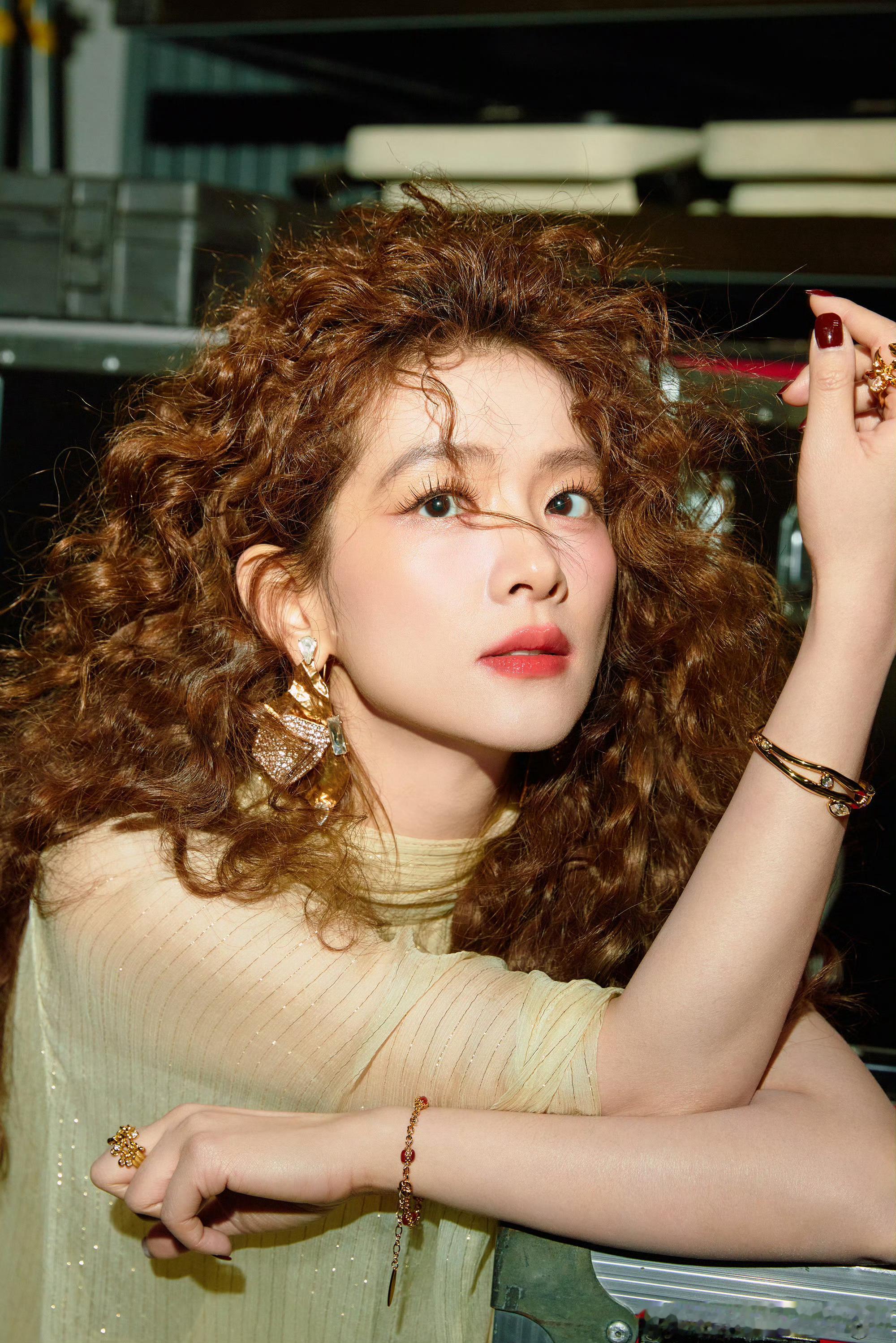 陈昊宇这大泡面头，蛮惊艳的喔 