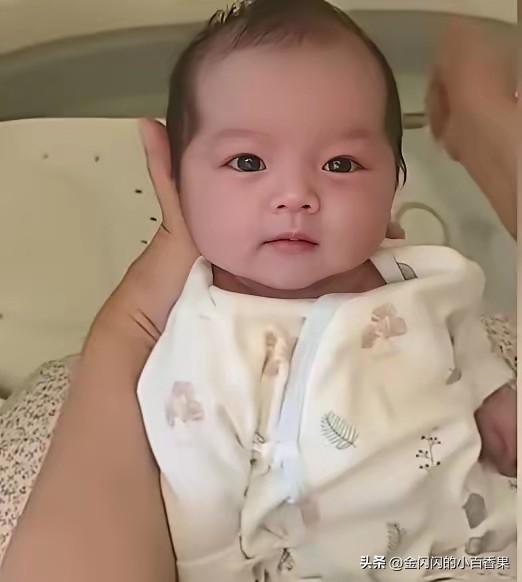 为了汪宝儿能顺利到来，马筱梅默默收起了所有的棱角与锋芒。她不争不抢、不怨不怒，用