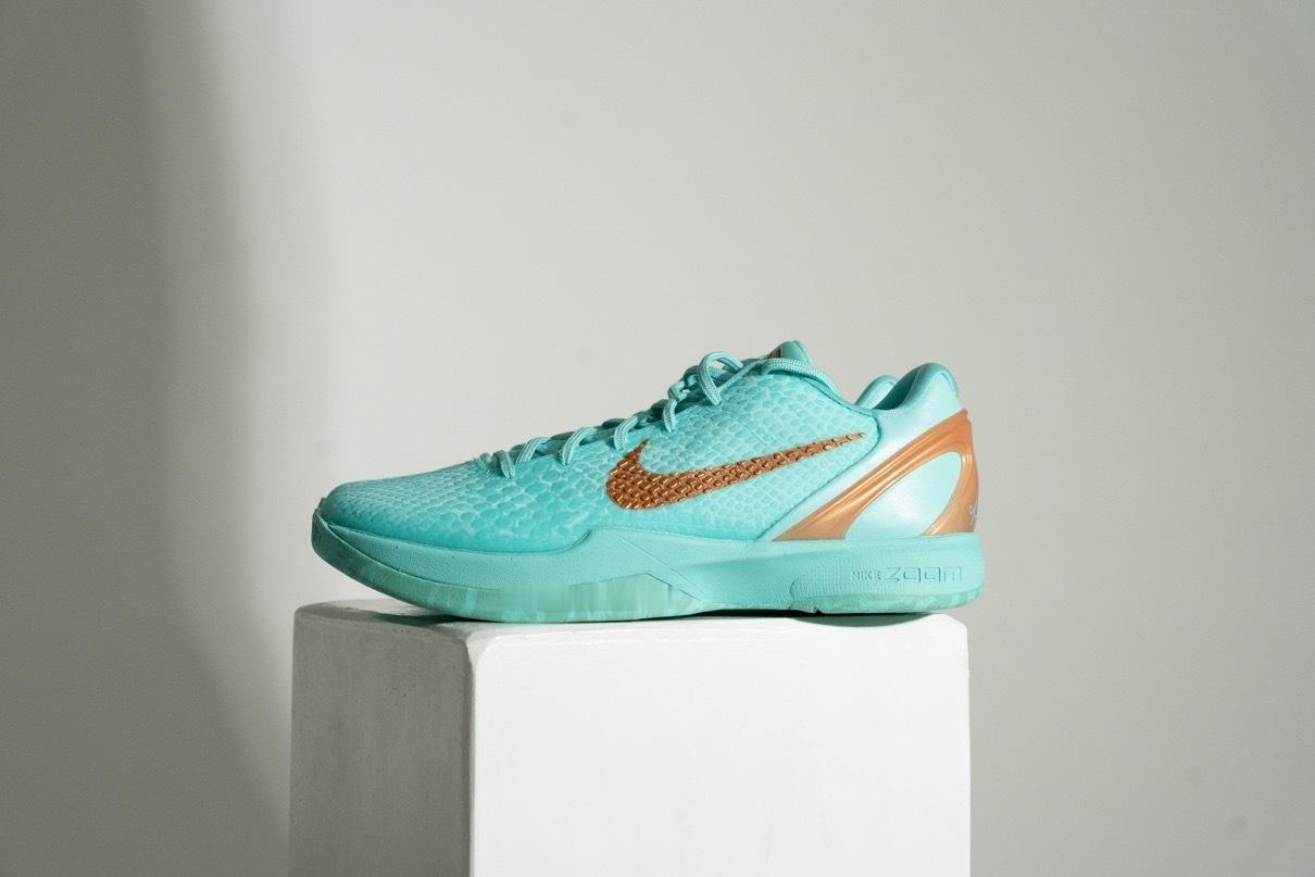 不论森上脚的Kobe 6 自由女神像配色将在年内发售Nike Kobe 6 Pr