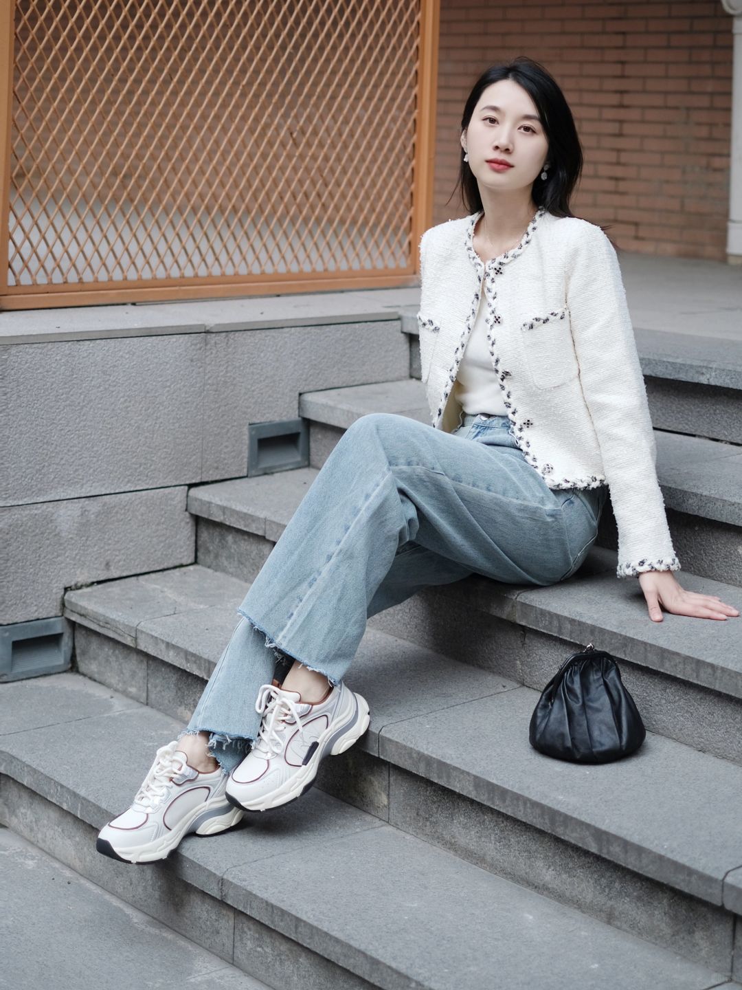 春日小香风look