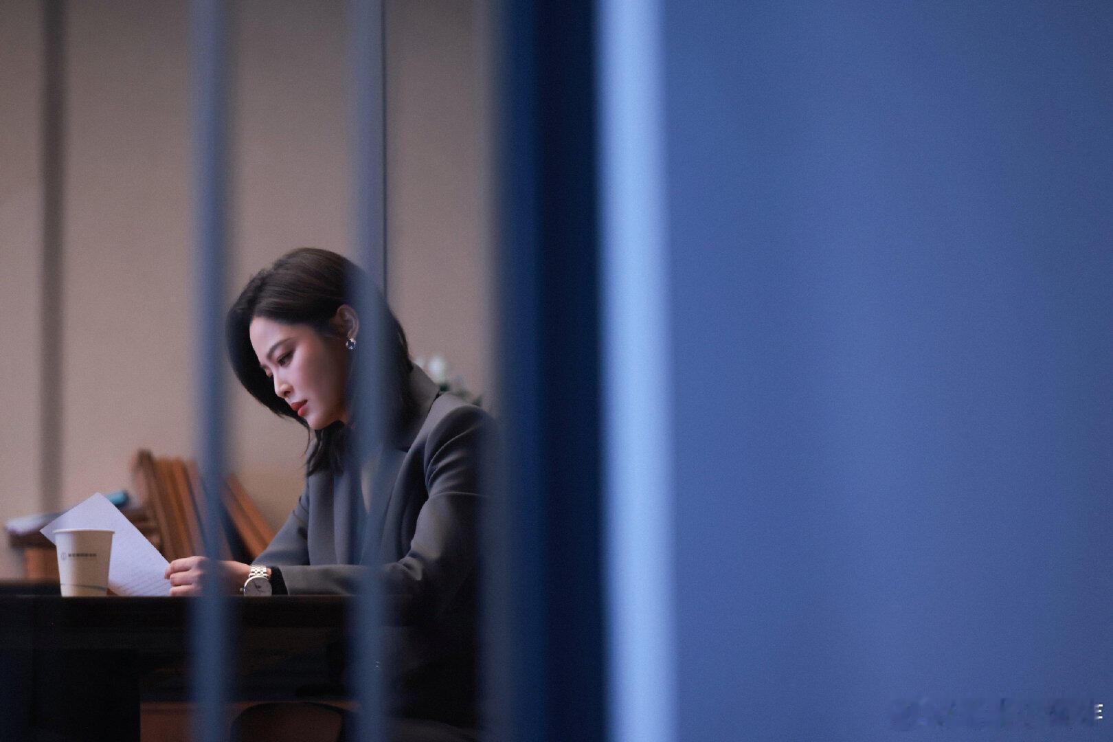 低估辛芷蕾的扛收视能力了辛芷蕾太牛，剧一开播就直达巅峰，还蝉联七连冠。之前真小瞧