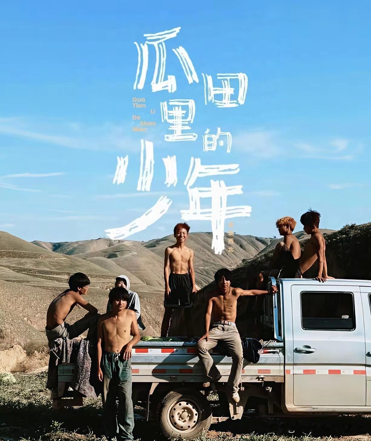 “我常假装不在意，四处打听你的近况。妈妈，你是否也打听过我呢？
让我写下这篇作文