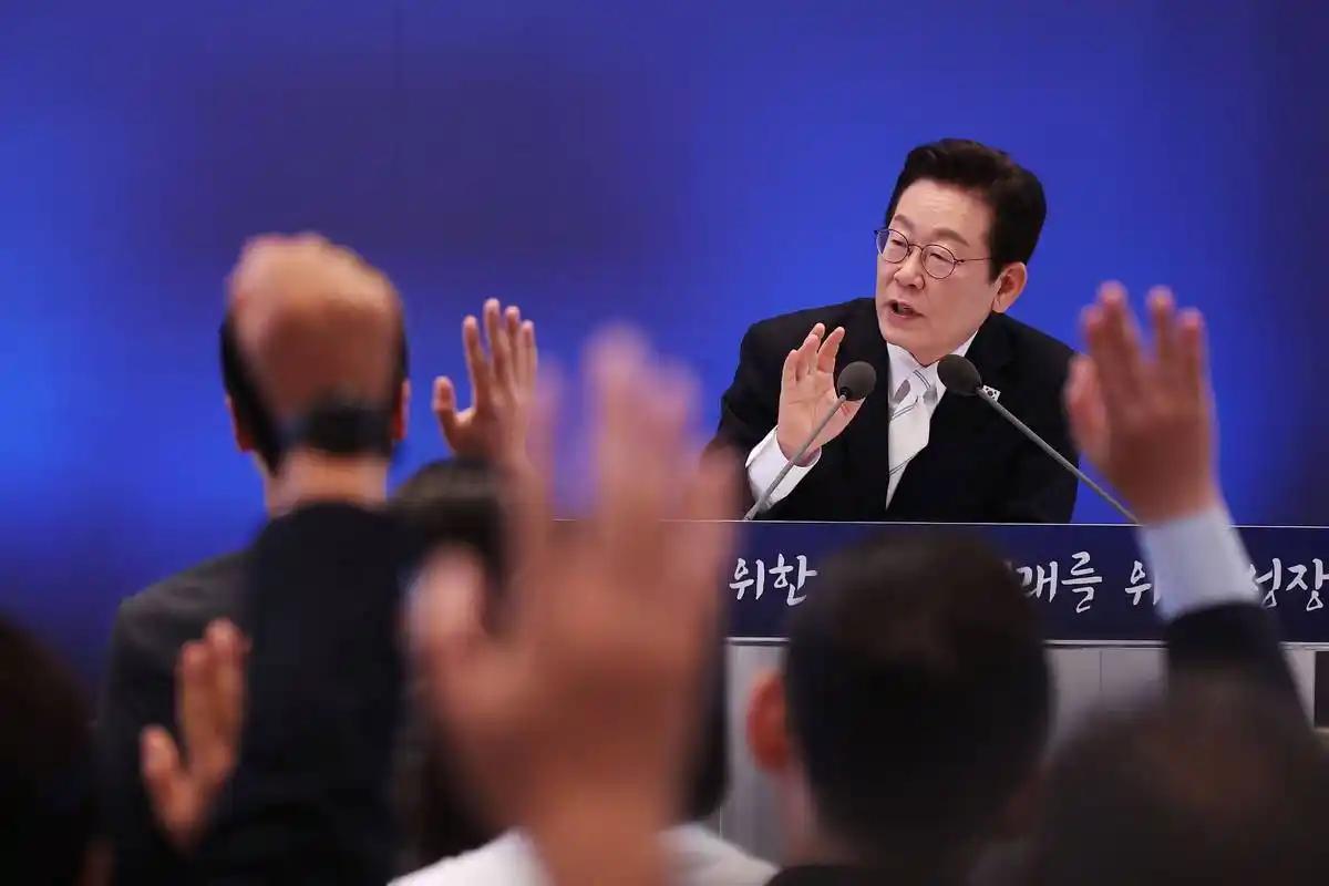 李在明说了大实话，内塔尼亚胡气急败坏，特朗普政府已经不再听话
 韩国总统李在明公