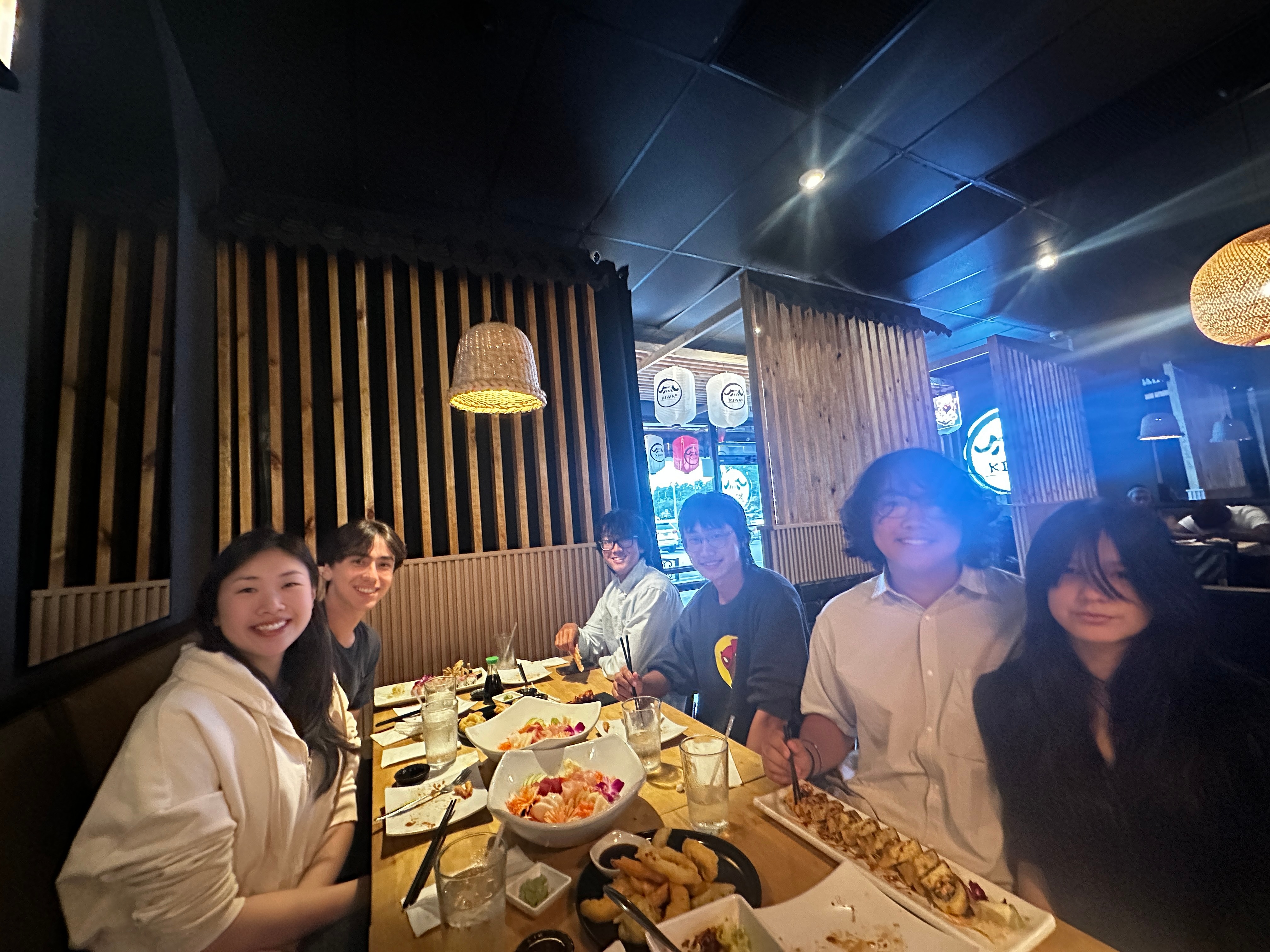 教授小女儿生日26岁正好时候真好孩子们全程聊的开心 