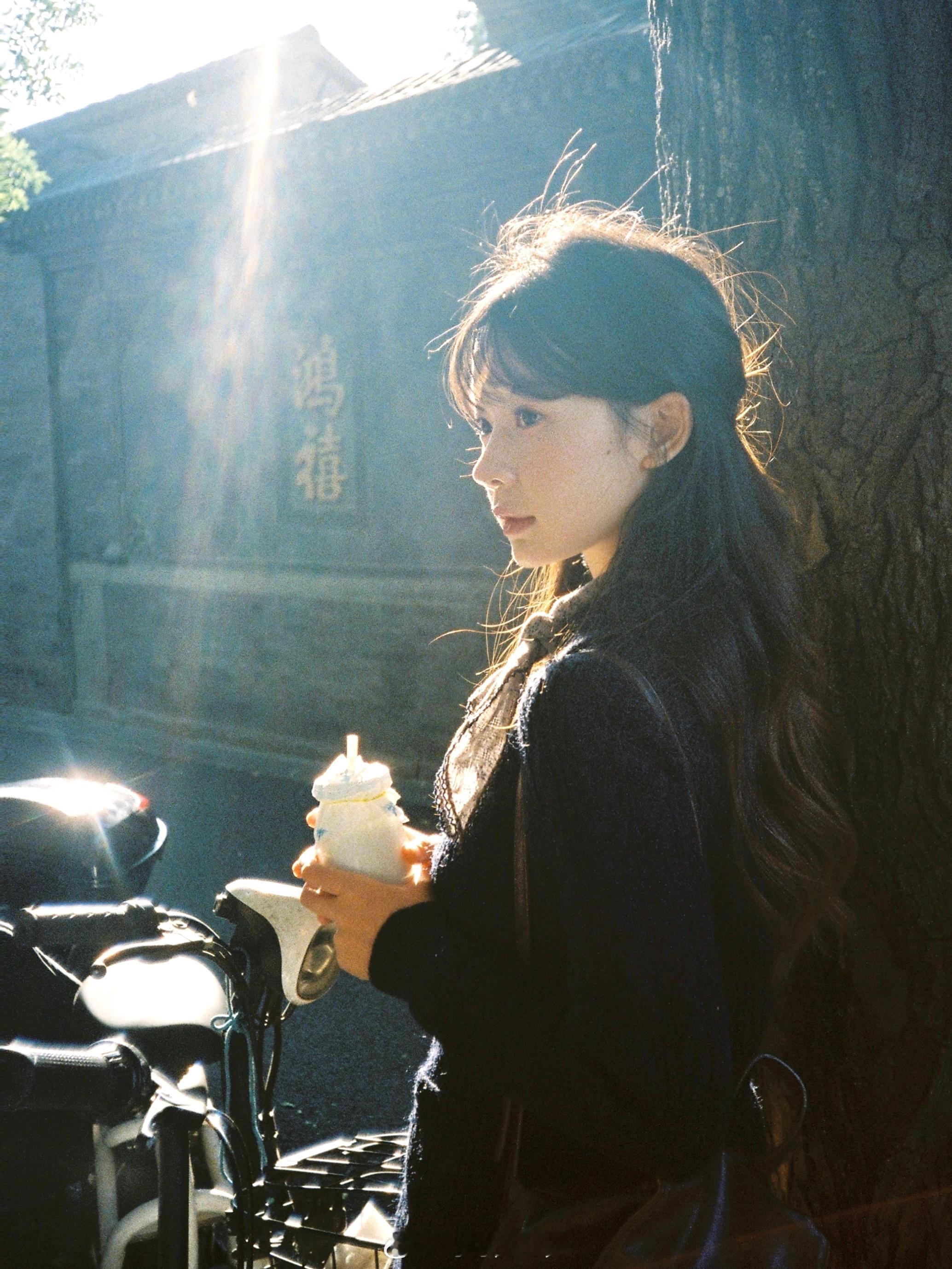 光落下的瞬间 ​​​