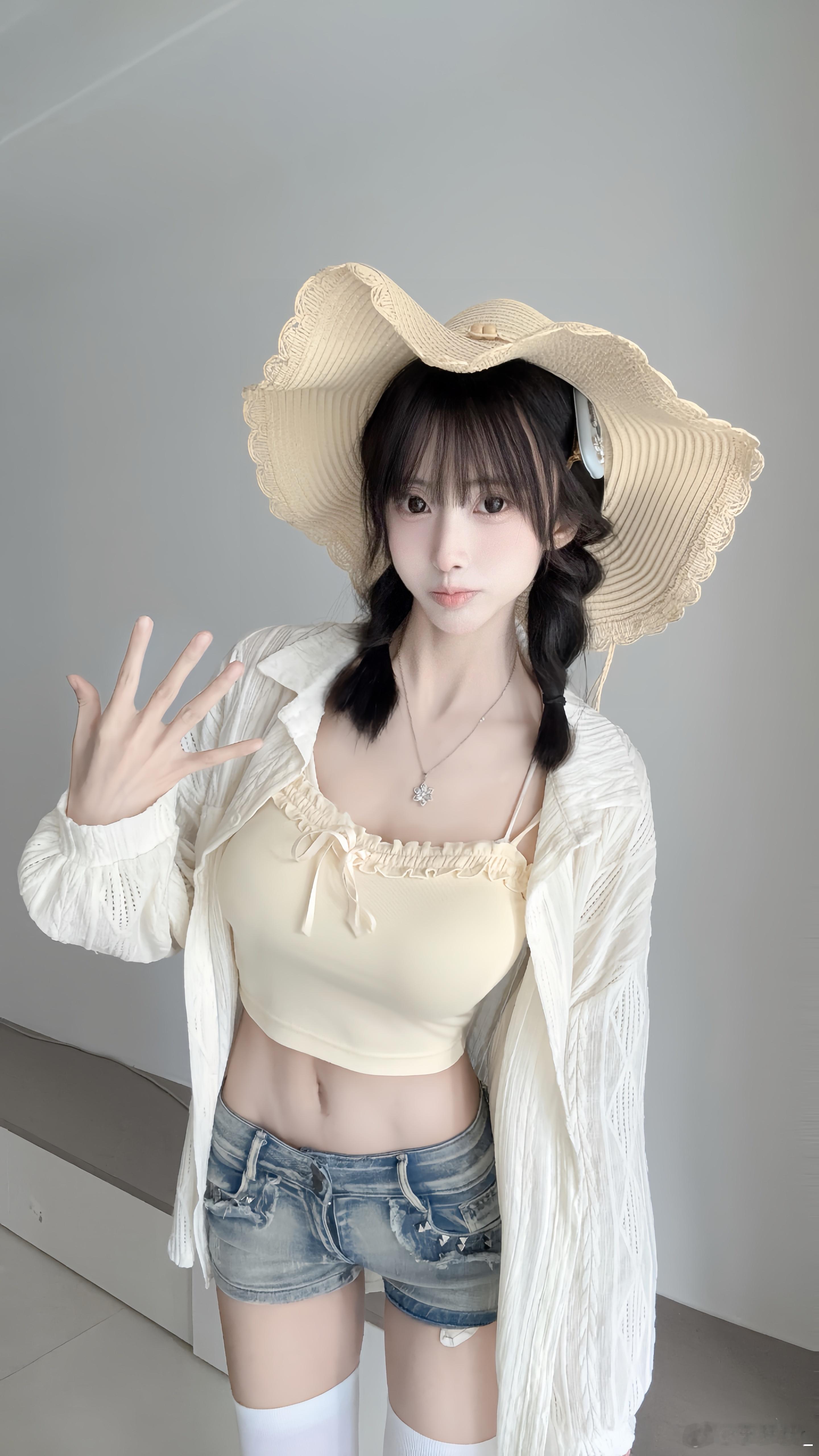 嘿嘿 ​​​