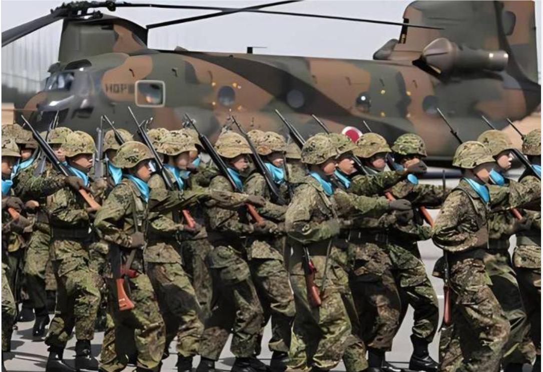 日本加强军备，剑指东北，破坏中俄经济合作，打断中国东北工业基地复苏。
中俄两国唯