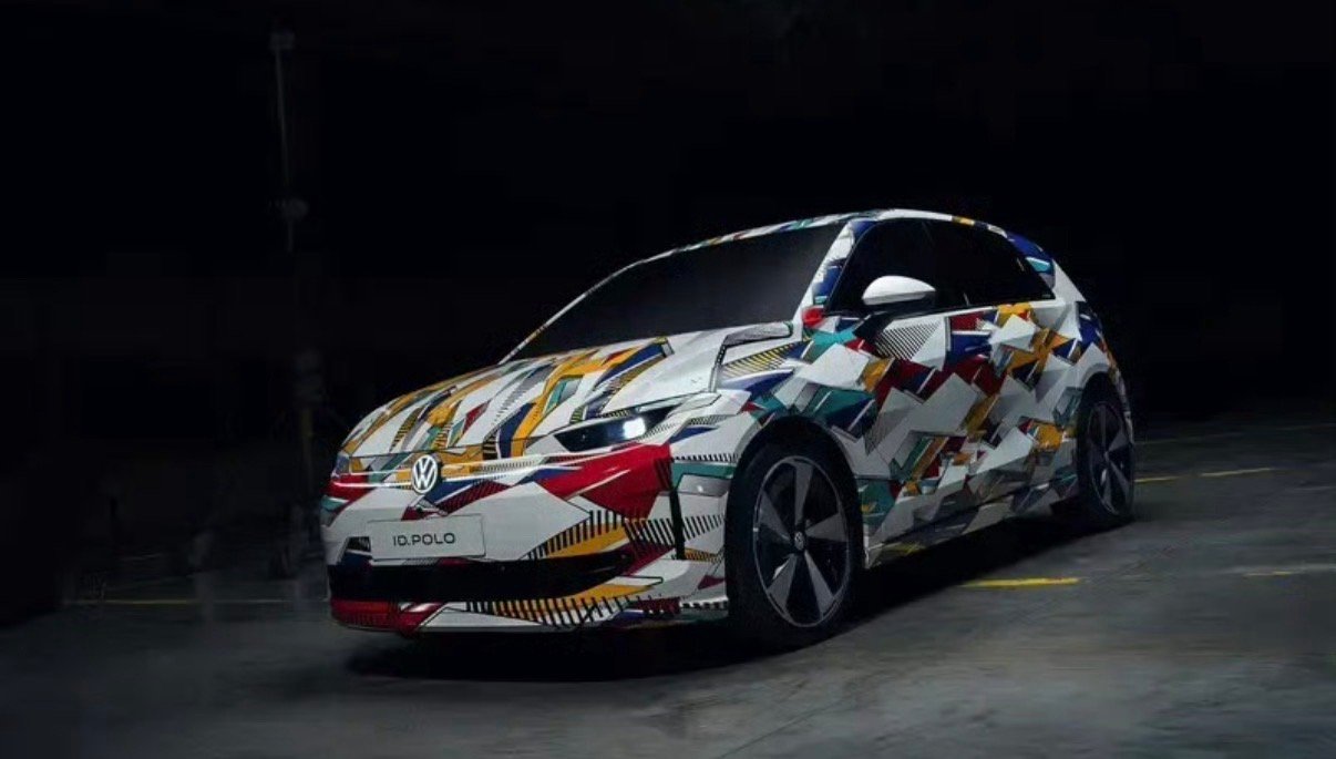 近日，大众汽车乘用车品牌CEO施文韬透露，大众ID.Polo目前暂时没有引入中国