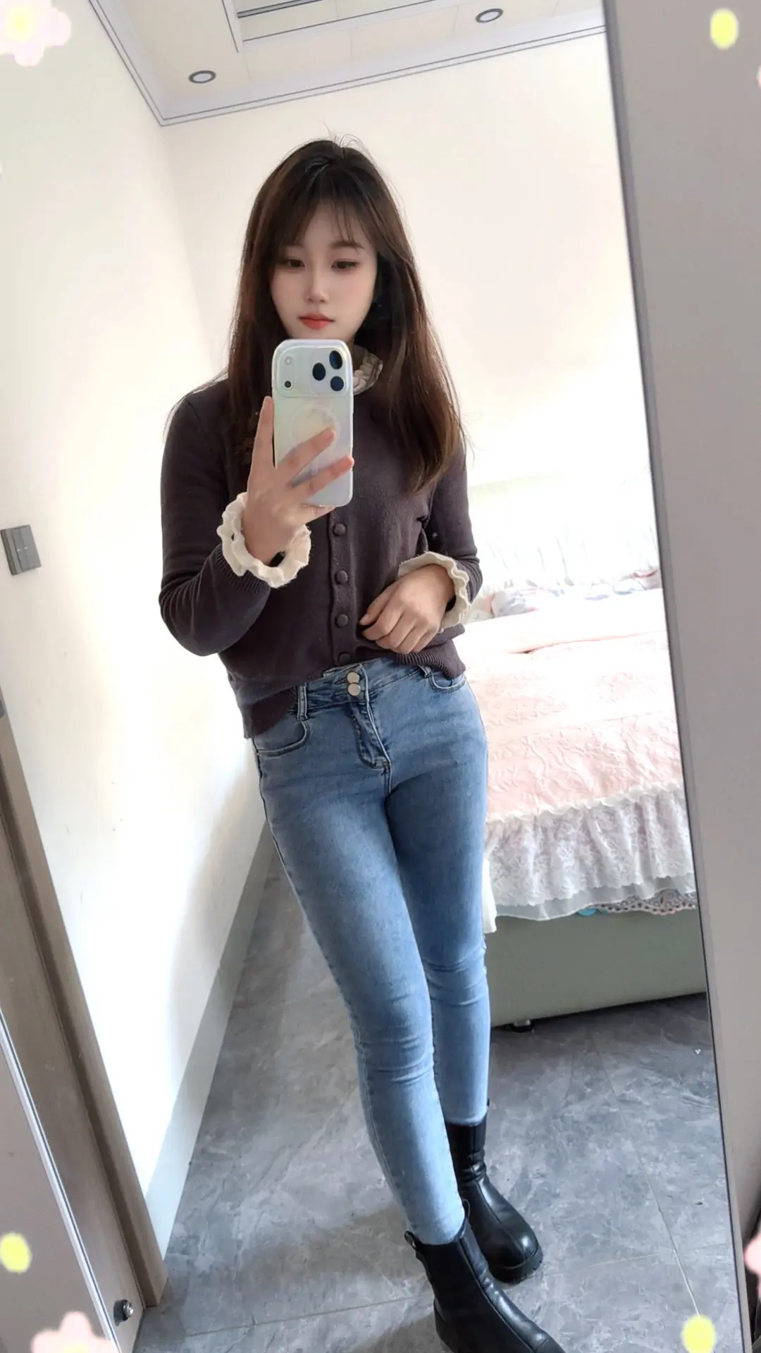 一个钱字让我们起早贪黑，忙碌了一生，一个情字，让我们掏心掏肺，困惑了一...