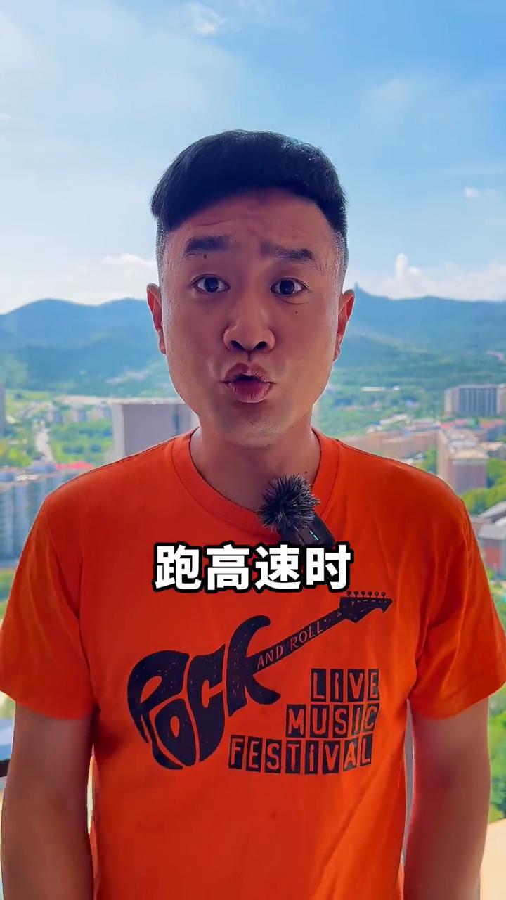 全球汽车油耗进化榜。
世界汽车工业百年发展史，全球最低亏电油耗。百年汽车史是谁把