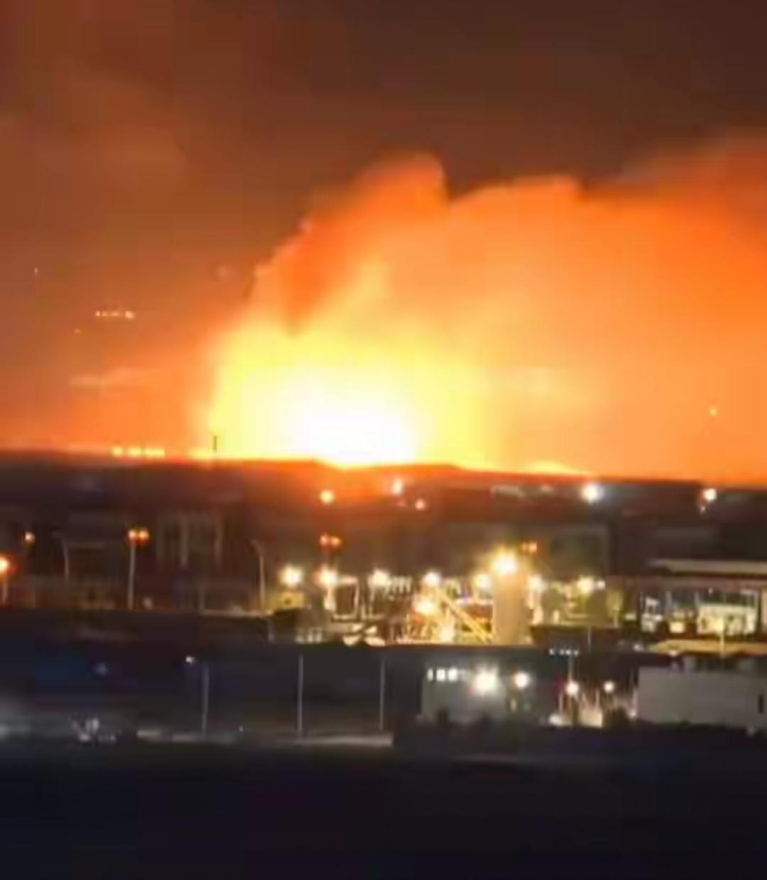 特朗普说没必要地面进攻，但4到5周的空袭，想炸出个什么样的伊朗？
美国总统特朗普