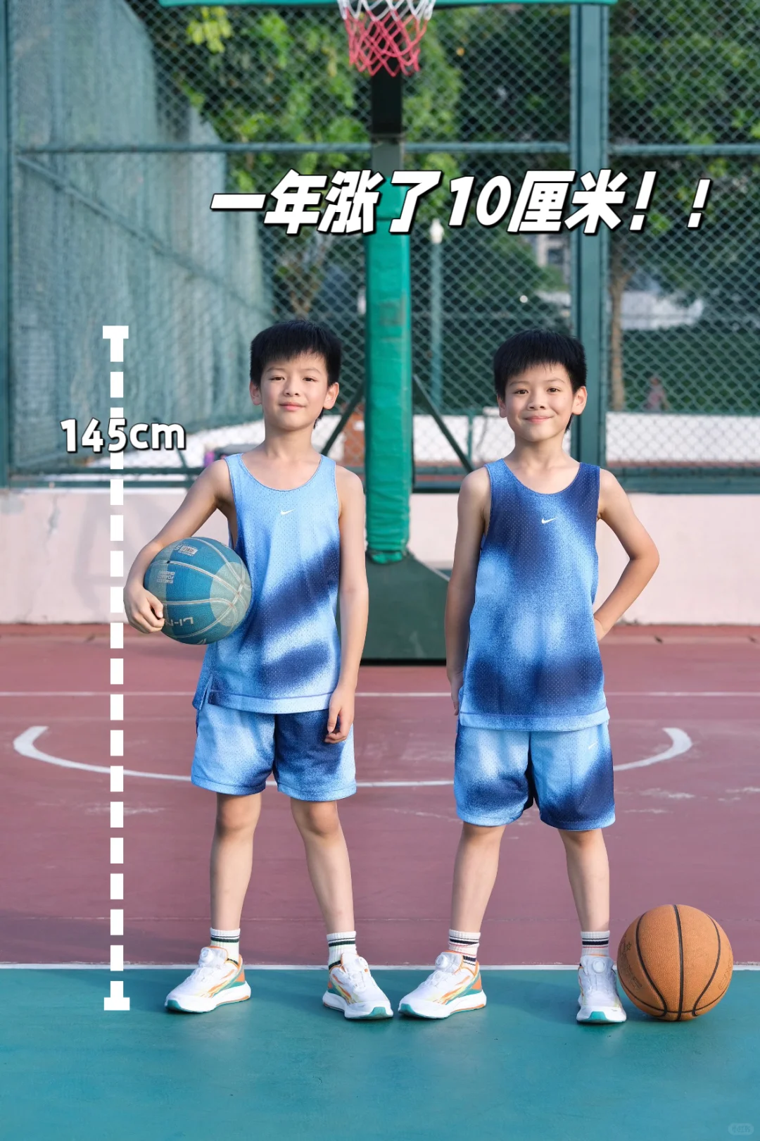 谁家双胞胎一年长高10厘米呀❗️