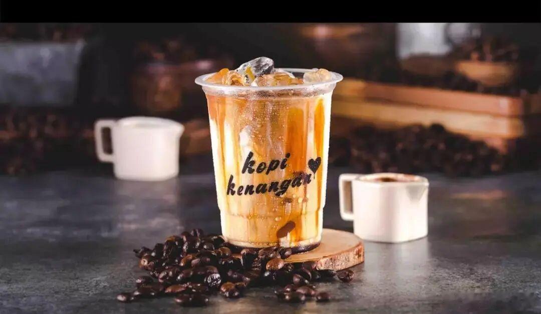 【Kopi Kenangan被指拟IPO】近日，印尼连锁咖啡品牌Kopi Ken