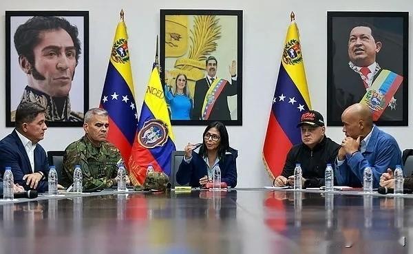 委内瑞拉政府要在全国搜捕所有参与策划或支持美军突袭行动的人员。 ​