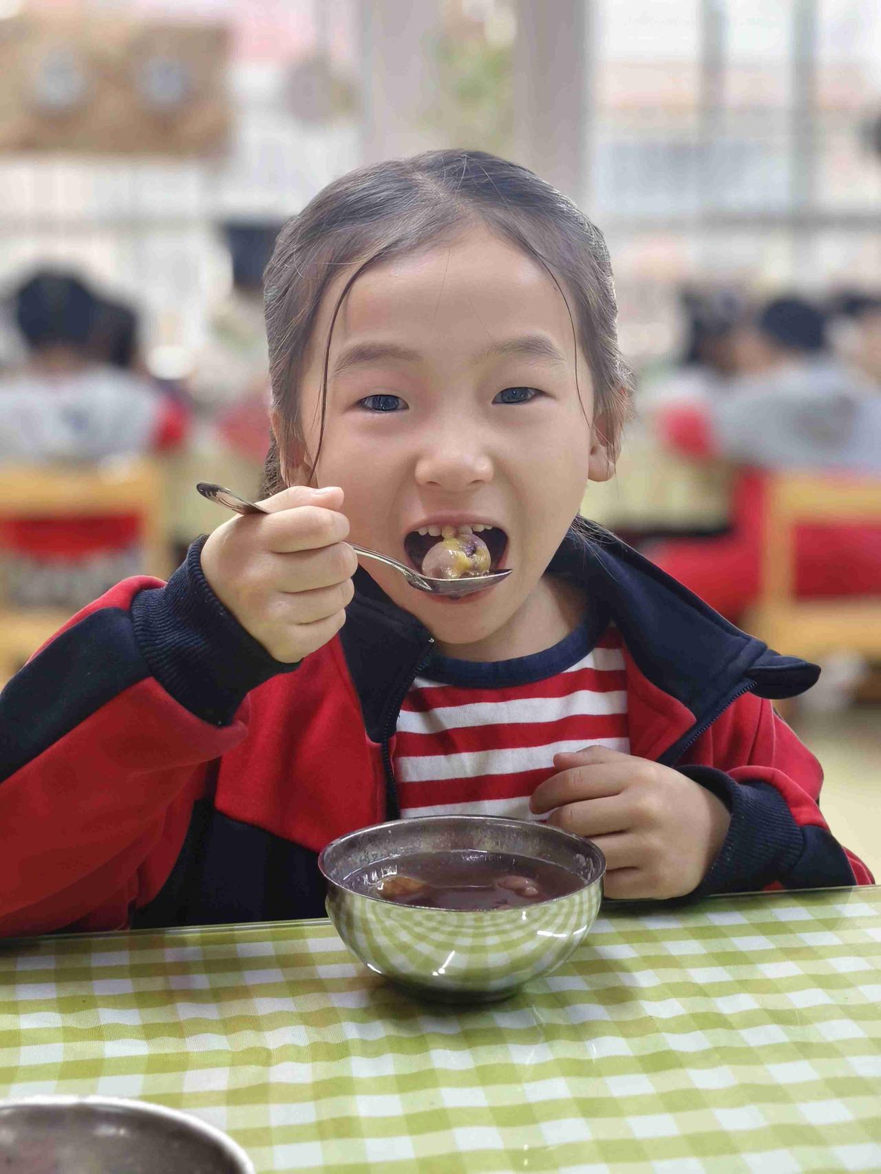 我的今日状态：😁轻松愉快
我这里的天气：☀️晴天