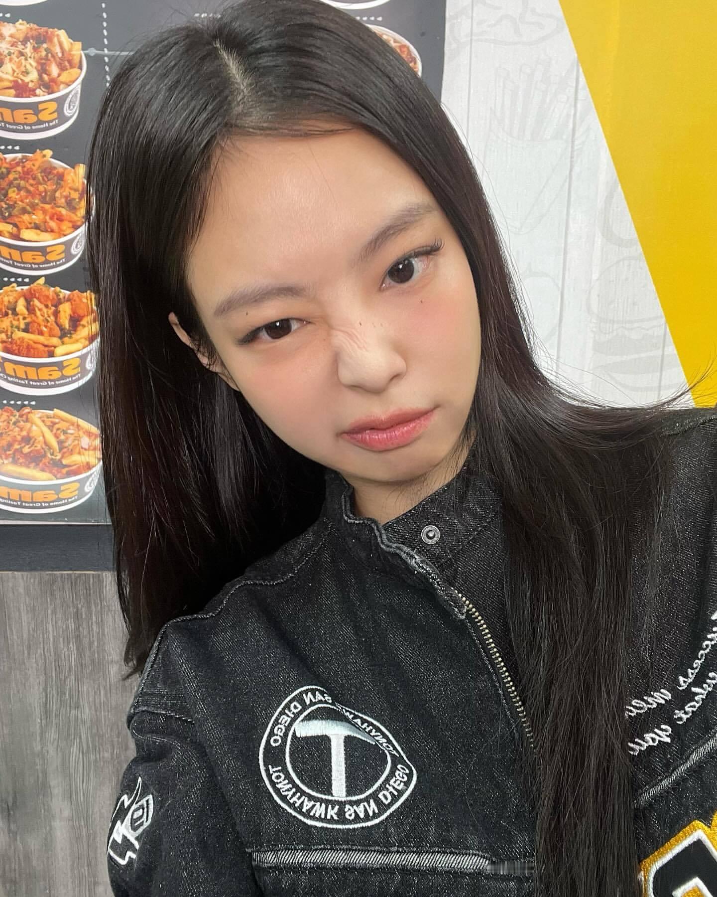 Jennie ins更新🍟🥤 ​​​