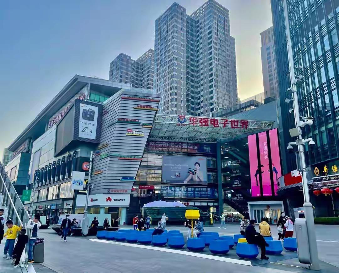 欧洲人终于发现了：俄乌闹了4年，合着是华强北在打“代理人战争”？

在中国的舆论