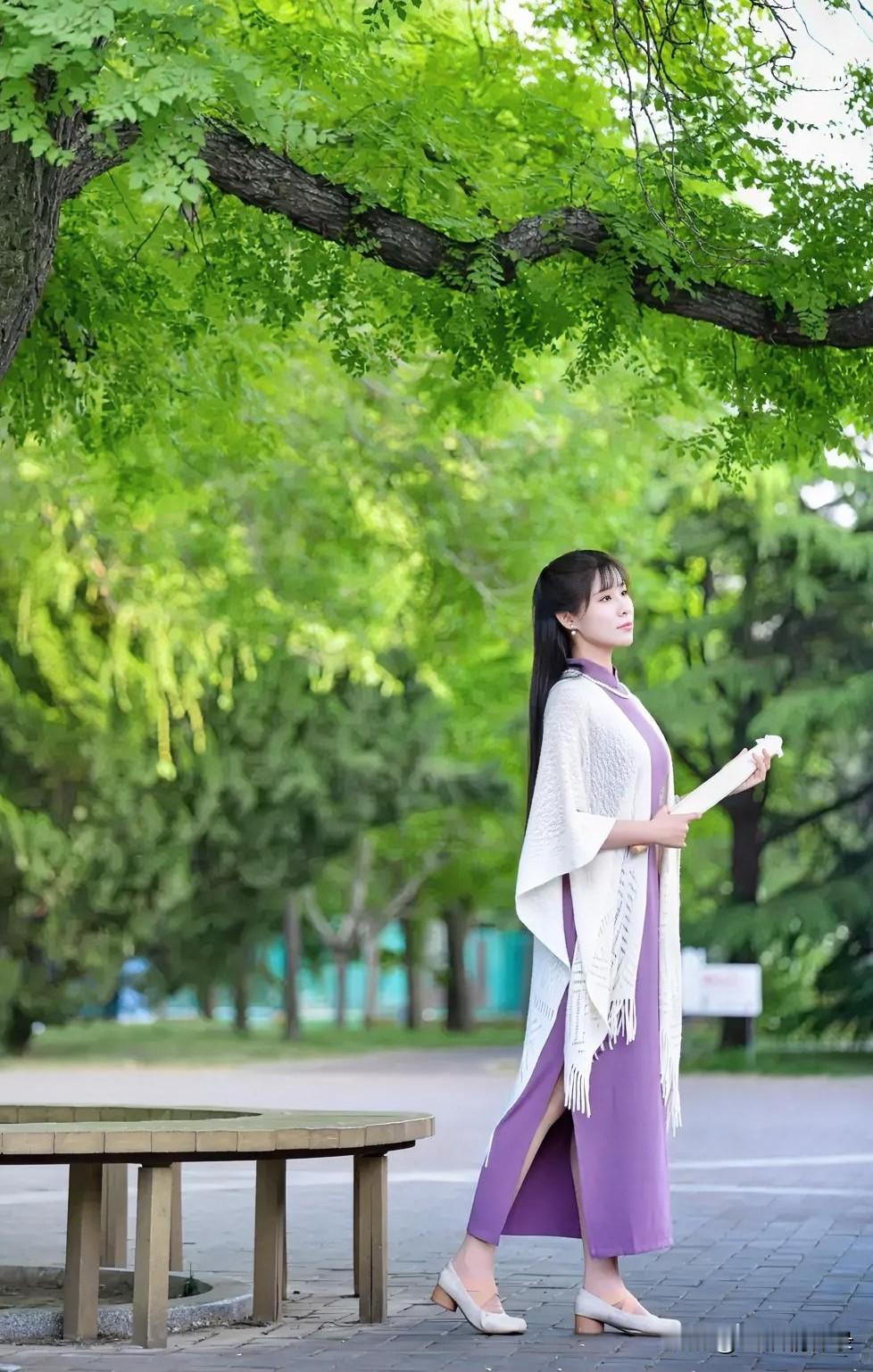 人生有两大苦：求而不得，得而不惜。求而不得，是执念之苦；得而不惜，是遗憾之痛。