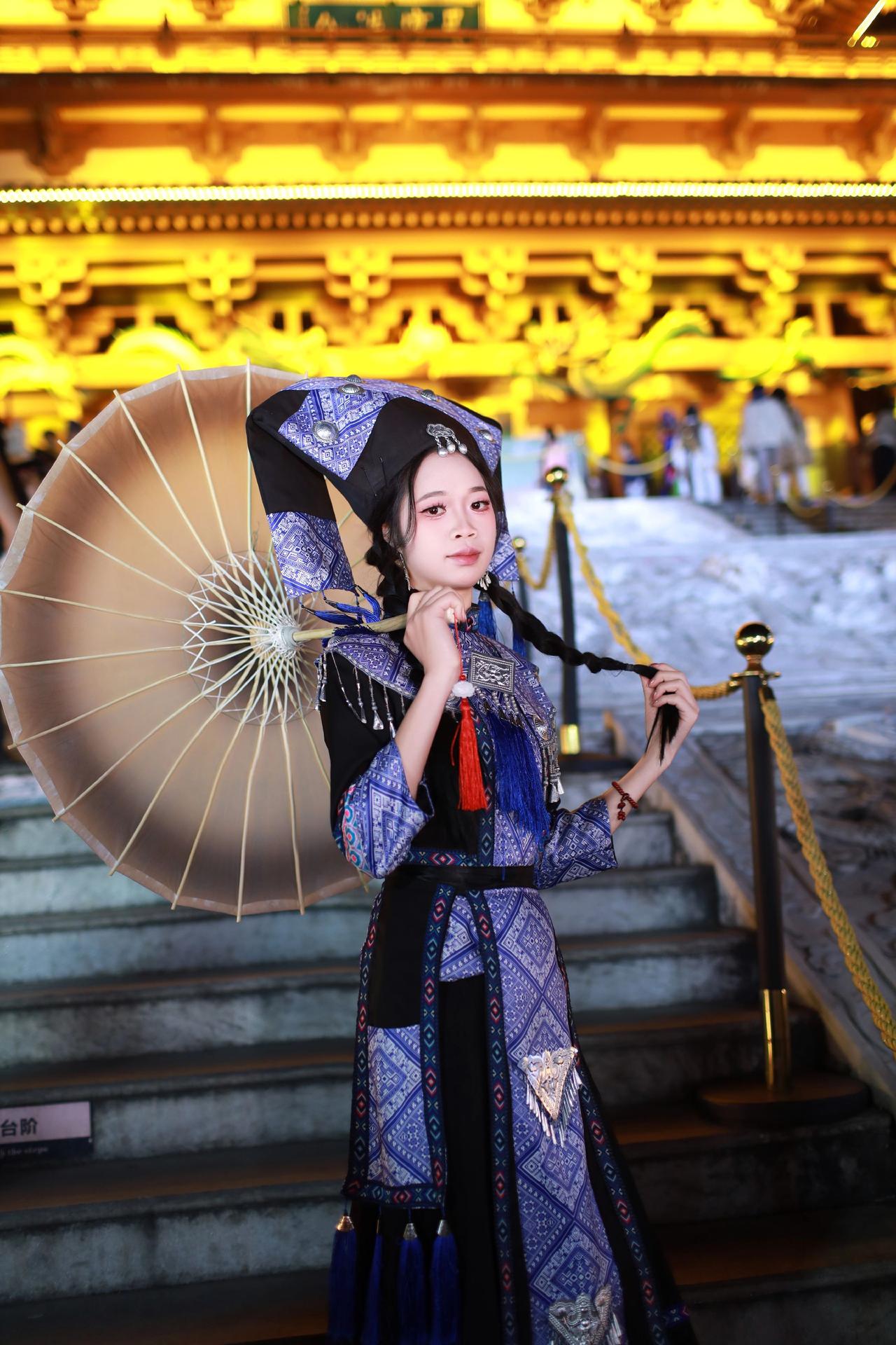 原来我穿上民族服装也可以这么美 秀出你的民族范儿回忆 秀出新国风原来穿上古装也可