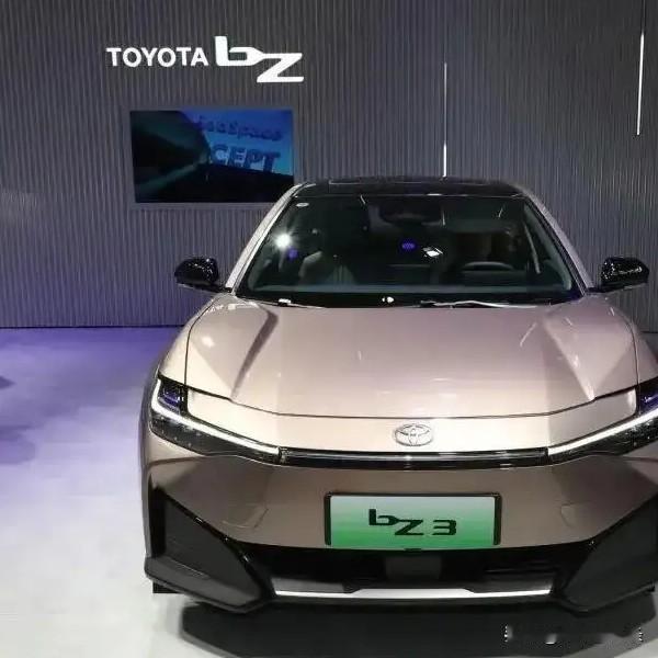 全球10款实惠耐用汽车品牌排名：
第10名：大众汽车﹣-德国
第9名：通用汽车﹣