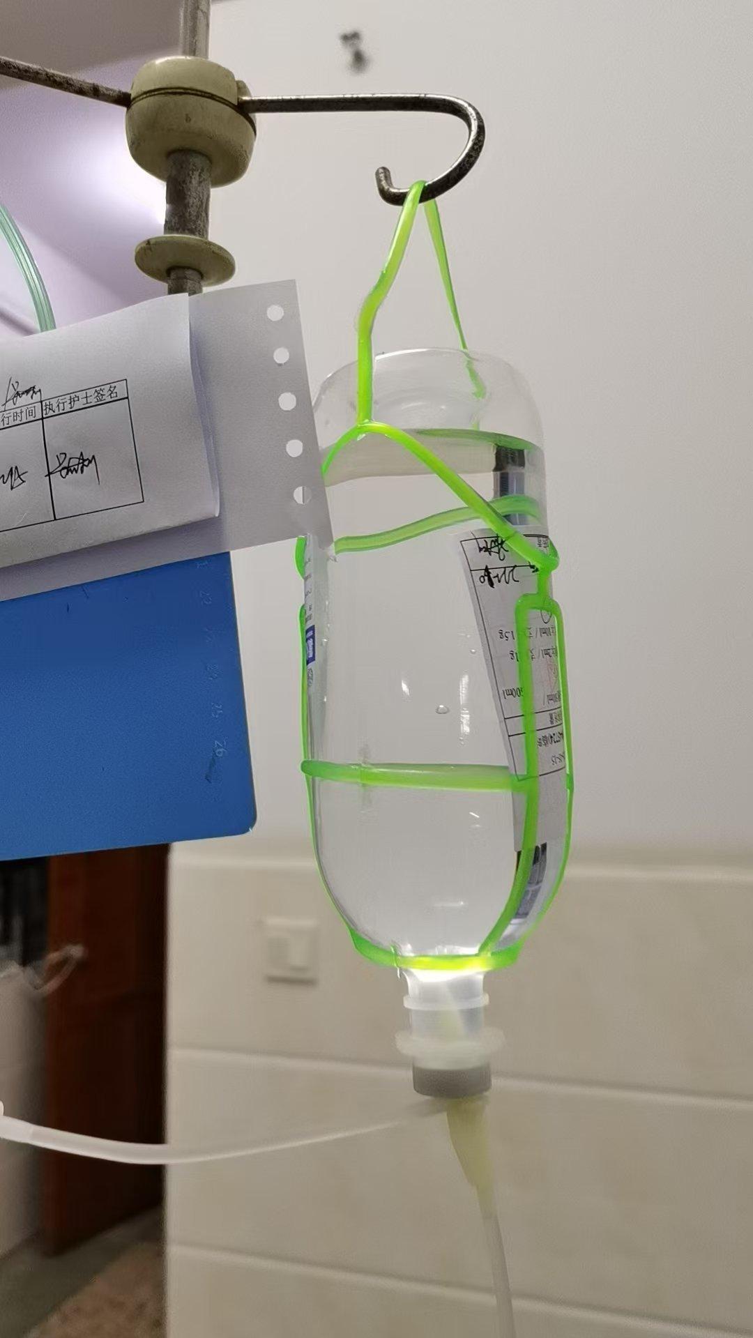 4天前老爸身体开始不适，我估计跟膝关节在元宵节肿痛后不可正常活动、且更多地刷手机