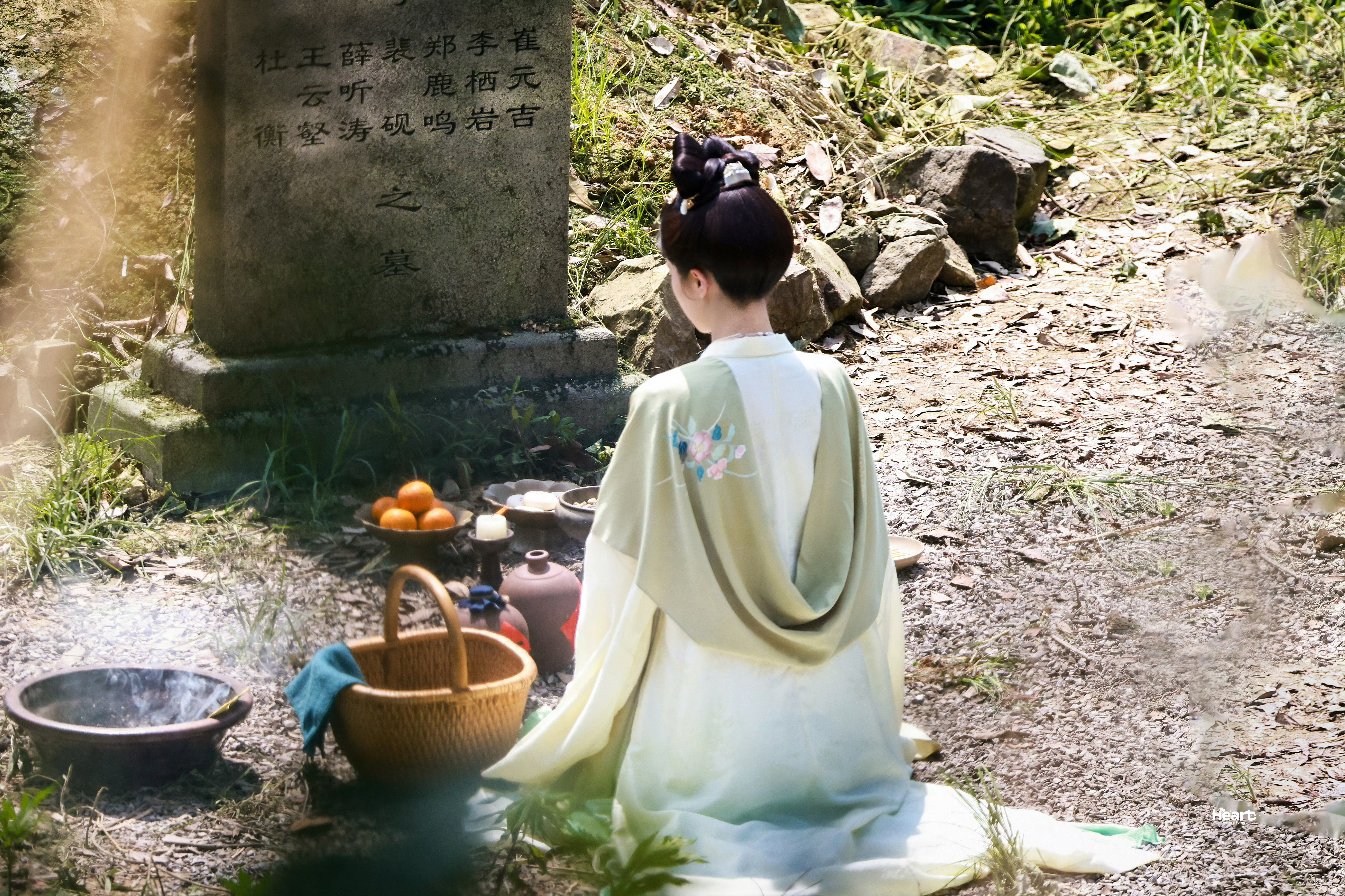 莫离  🩵白鹿叶璃﻿ 🩵白鹿莫离 𝓨𝓸𝓾 𝓪𝓻𝓮 𝓶𝔂 𝓵