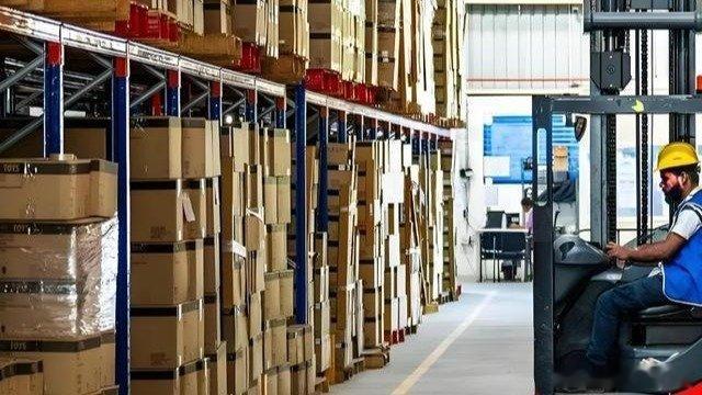 凤凰新闻【出口额急剧下滑，供应链陷入风险，美关税棒打印度“玩具大国梦”】【环球时