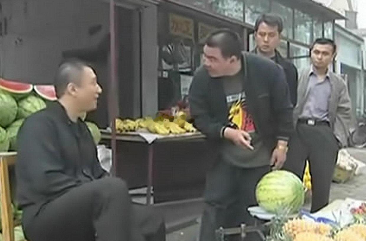河南西瓜1400斤100元    刚从街上骑行十多公里回来，路上碰到了阵雨，还好