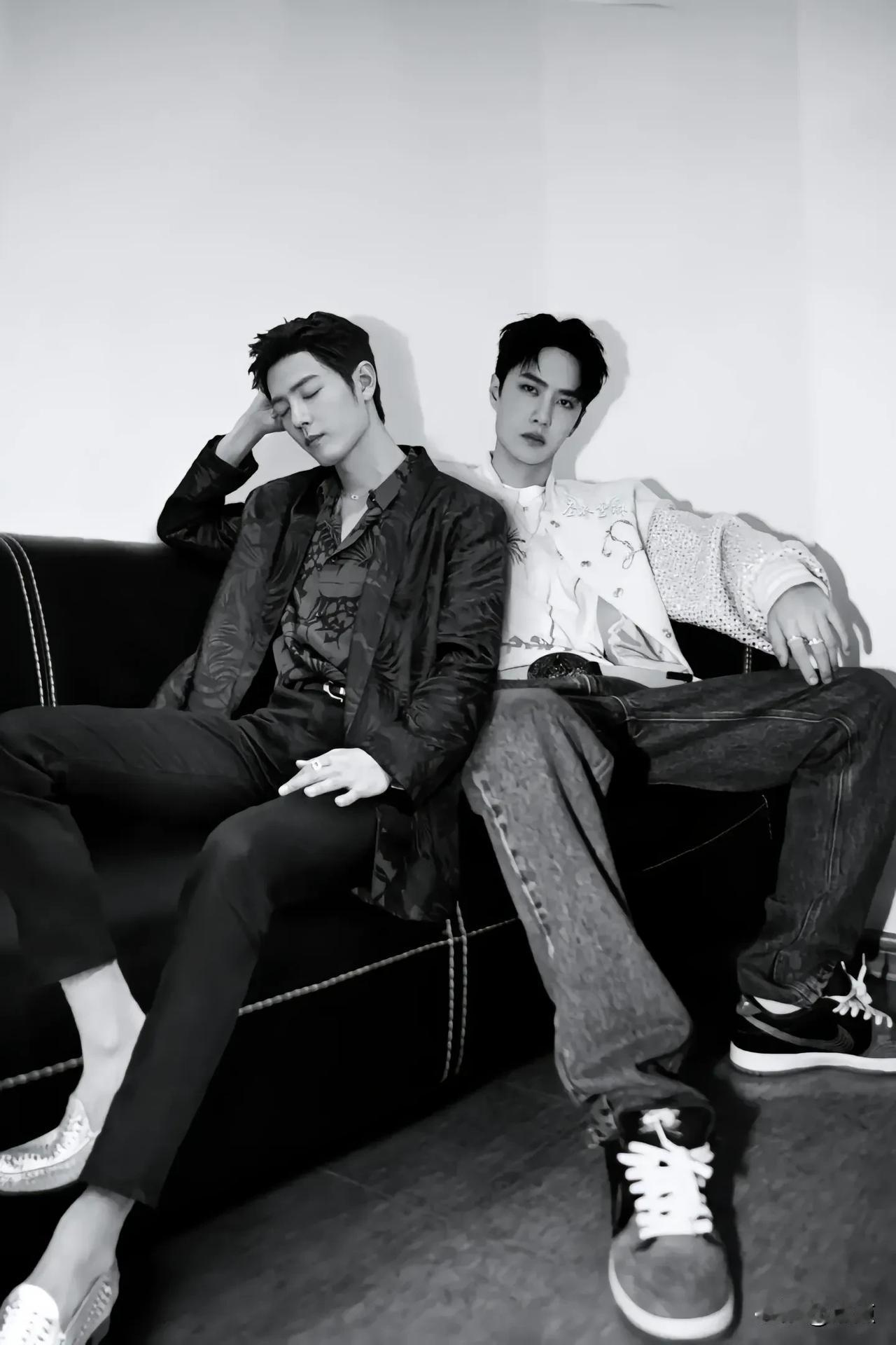 忘羡是初心，双人同框是本命，
别的都不嗑，就锁死这对！