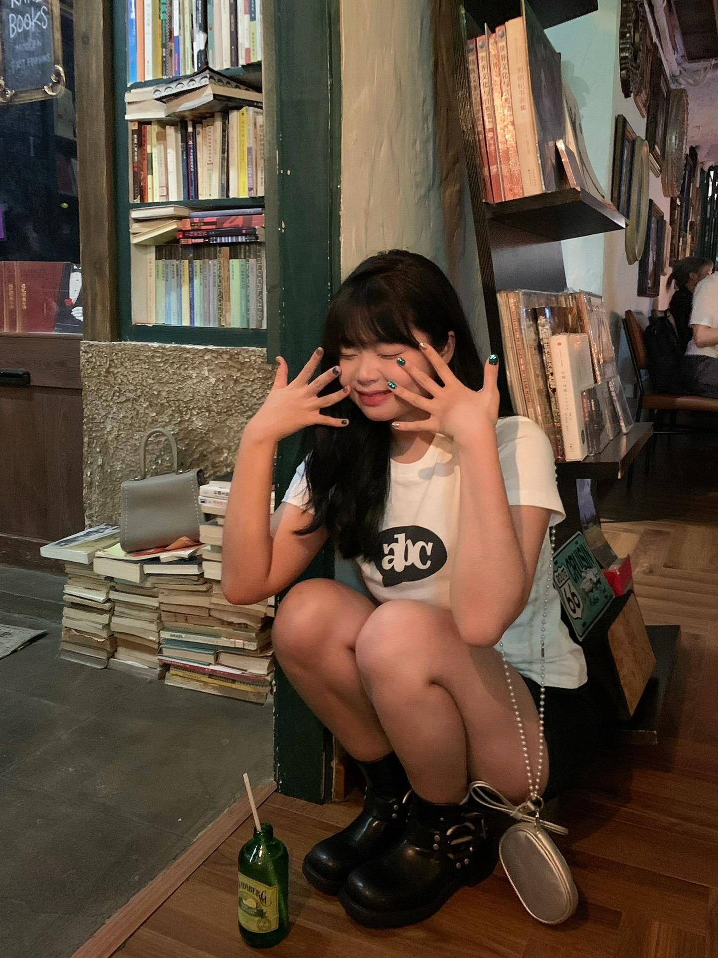 新做的闪闪美甲！！