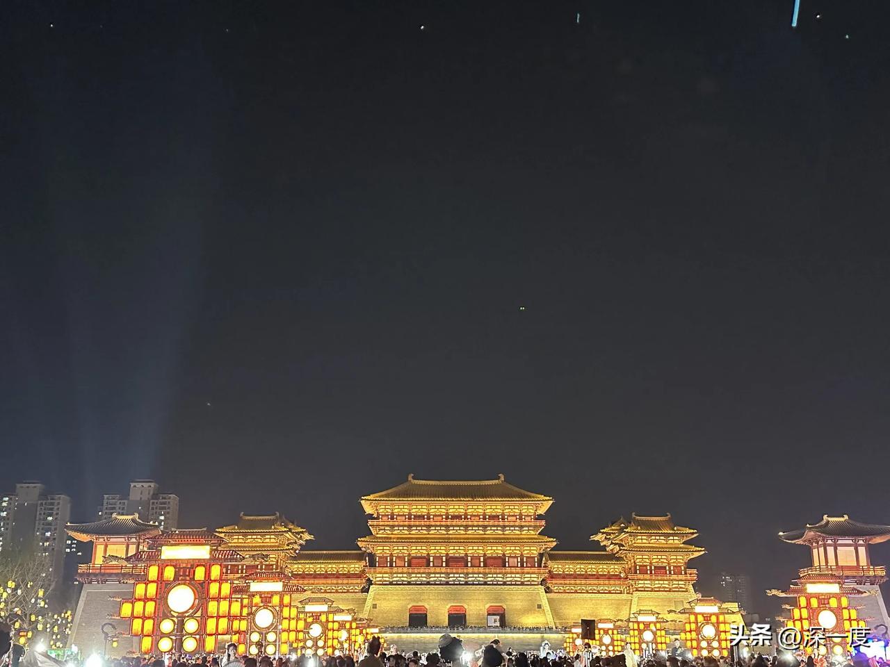 有什么秘密内行人心照不宣，外行人常常被骗

1、星级越高的酒店，服务员越年轻漂亮