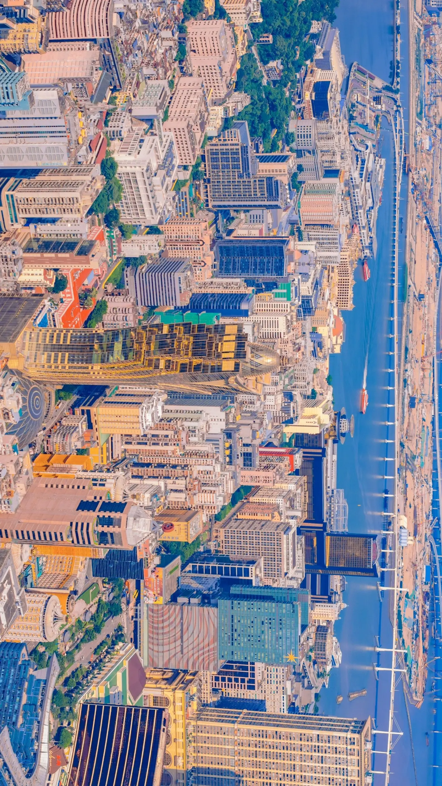 澳门城市风光！五彩斑斓的童话世界。想要感受繁华市井和烟火人间？那就来澳...
