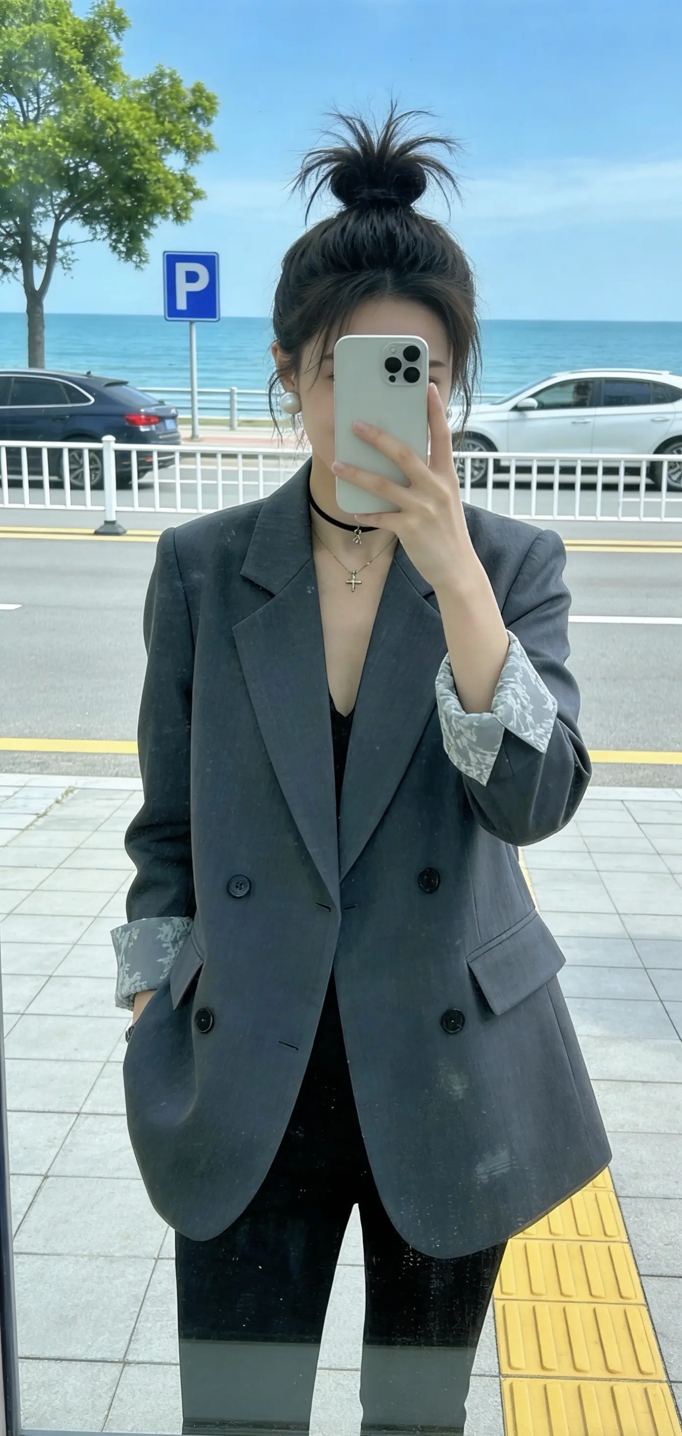 日子不必处处周全，你笑了，生活就甜了。