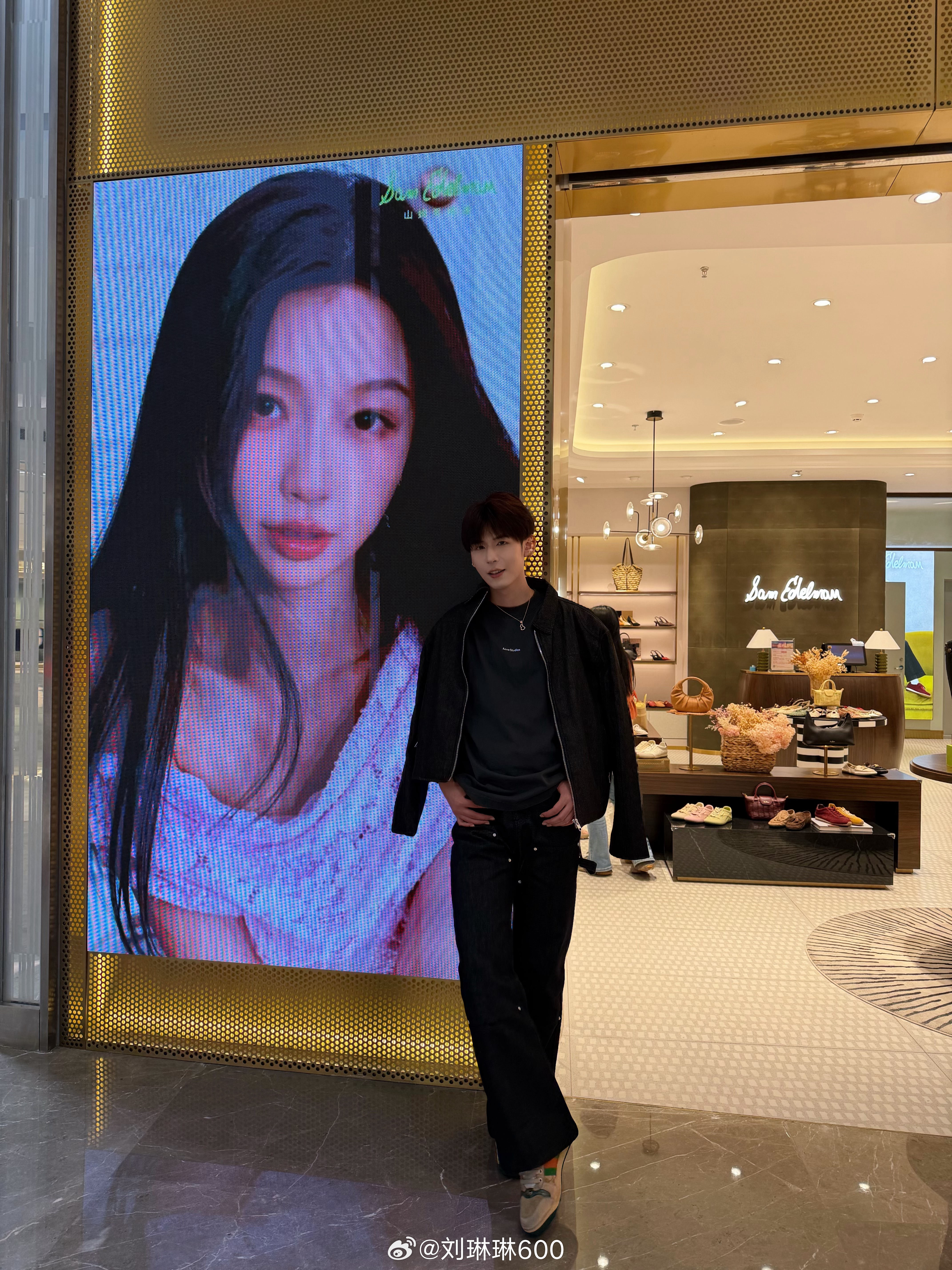 爱你的人不会对你失望 ​​​