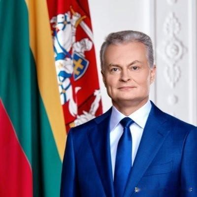 打疼了才知道哭
立陶宛终于低头认错了


立陶宛三年对华出口暴跌近八成。立陶宛三