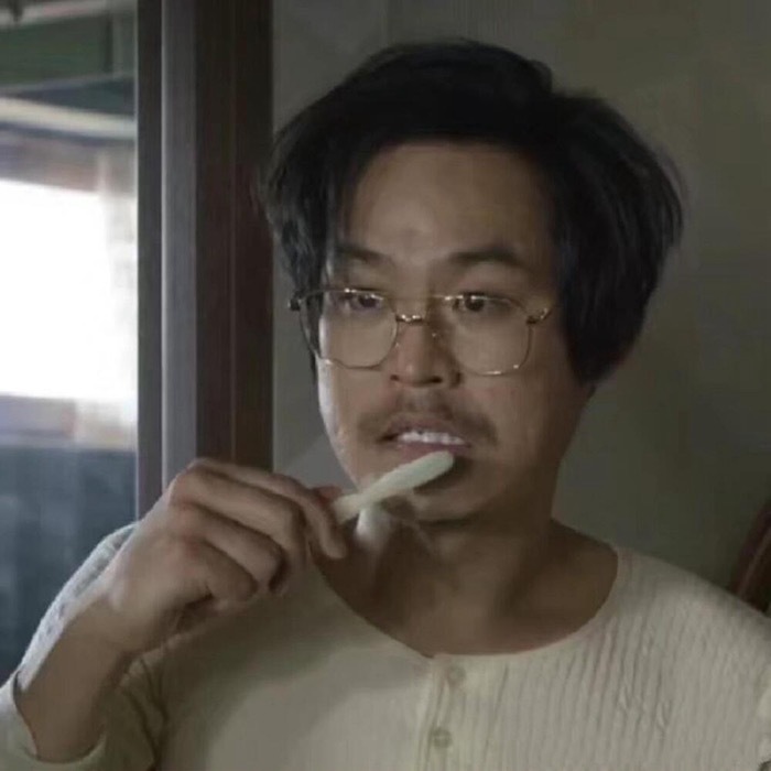 一百转我九十五 我吃外卖 你吃苦 早上好，各位老表 