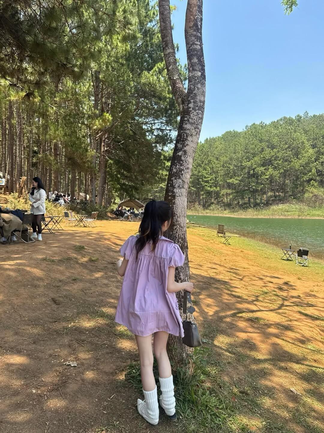 苗京京说
不是日子太平淡
是你缺少发现美好的眼睛。

这话像一根针，
扎得人心里