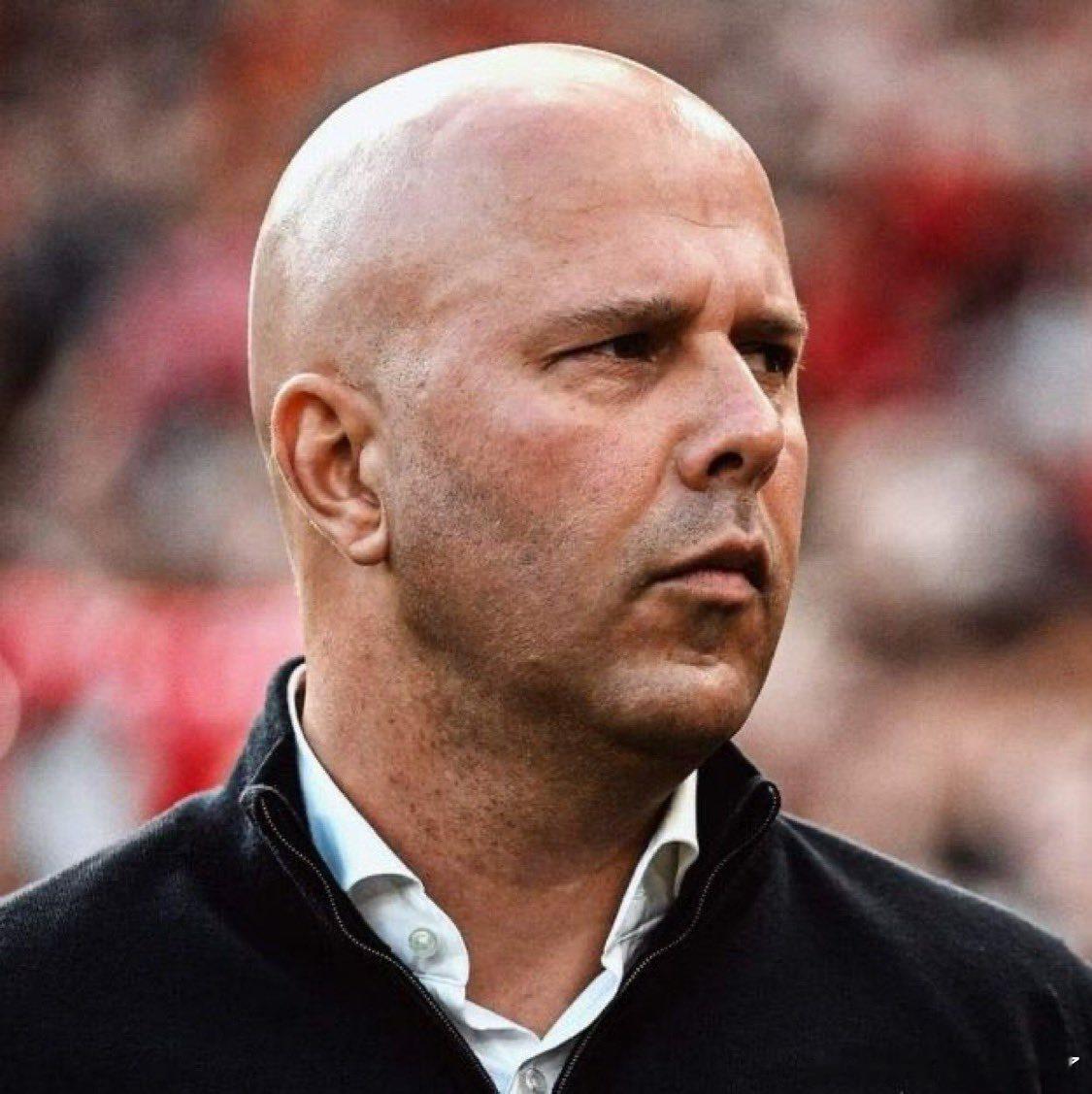 斯洛特谈球队提升：“我非常有信心！但足球世界中，伤病有时来得猝不及防。我从未预料